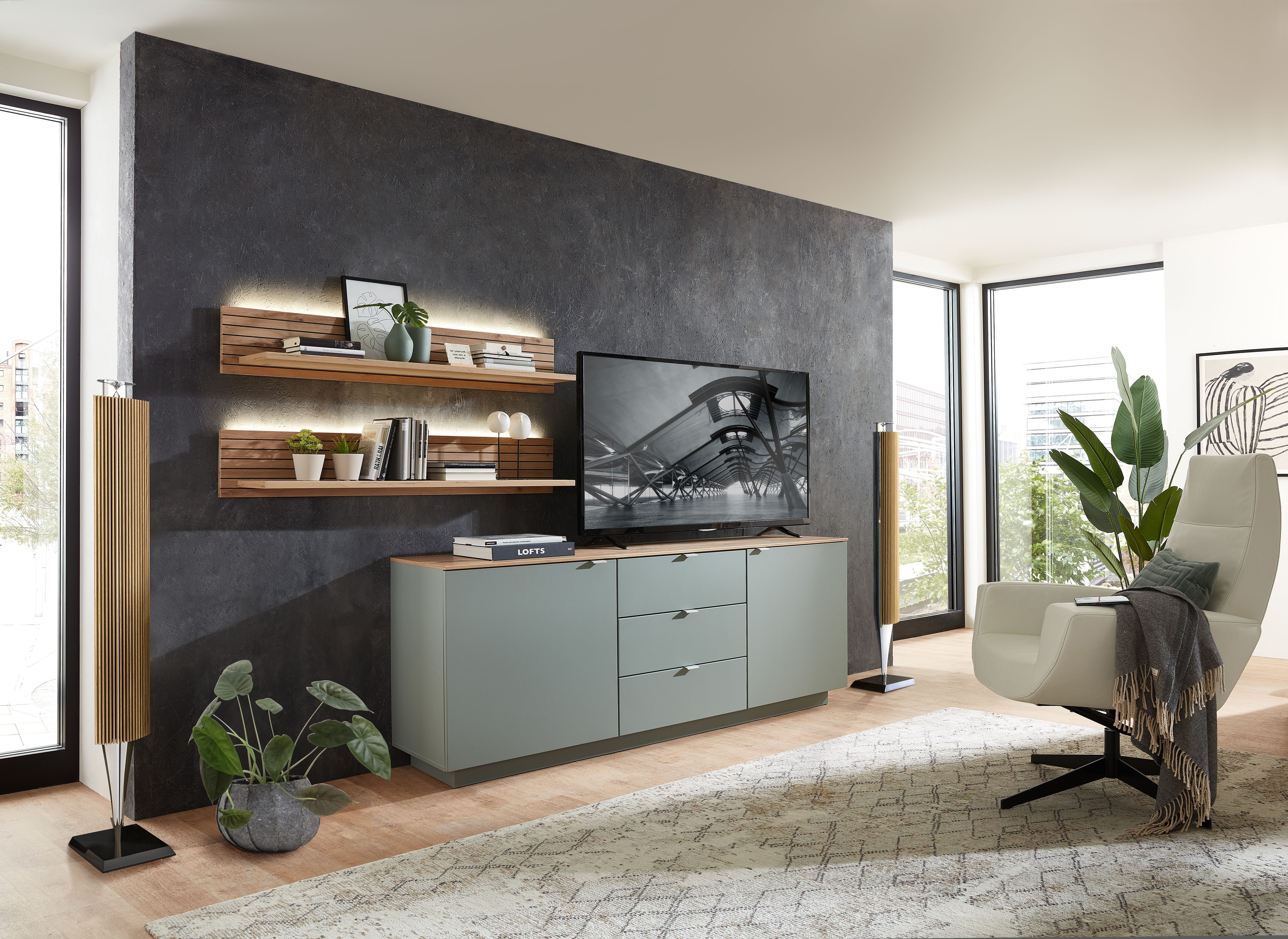 Innostyle TV-Schrank Core, TV-Sideboard Stellmaß B/H/T 180x77x44 cm (1-St) TV-Sideboard mit 2 Holztüren und 3 Schubkästen