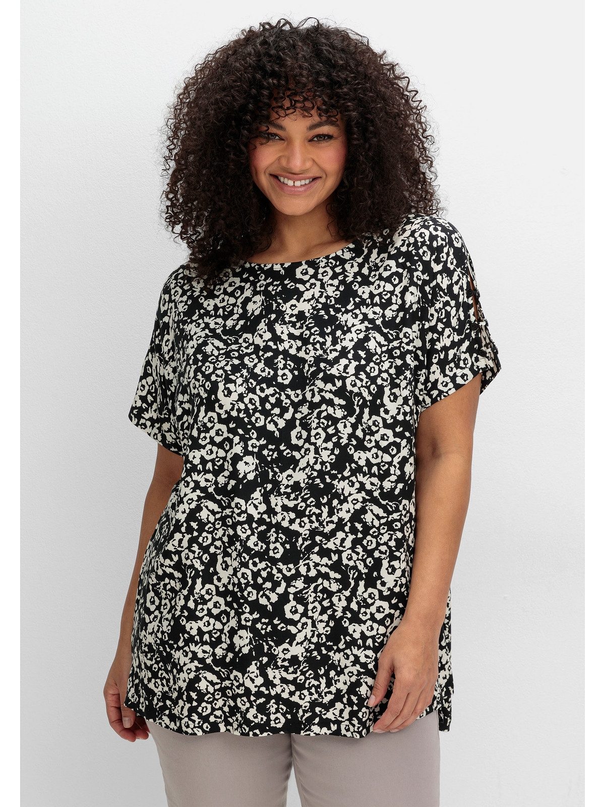 Sheego Tunika Große Größen mit Cut-outs an den Ärmeln