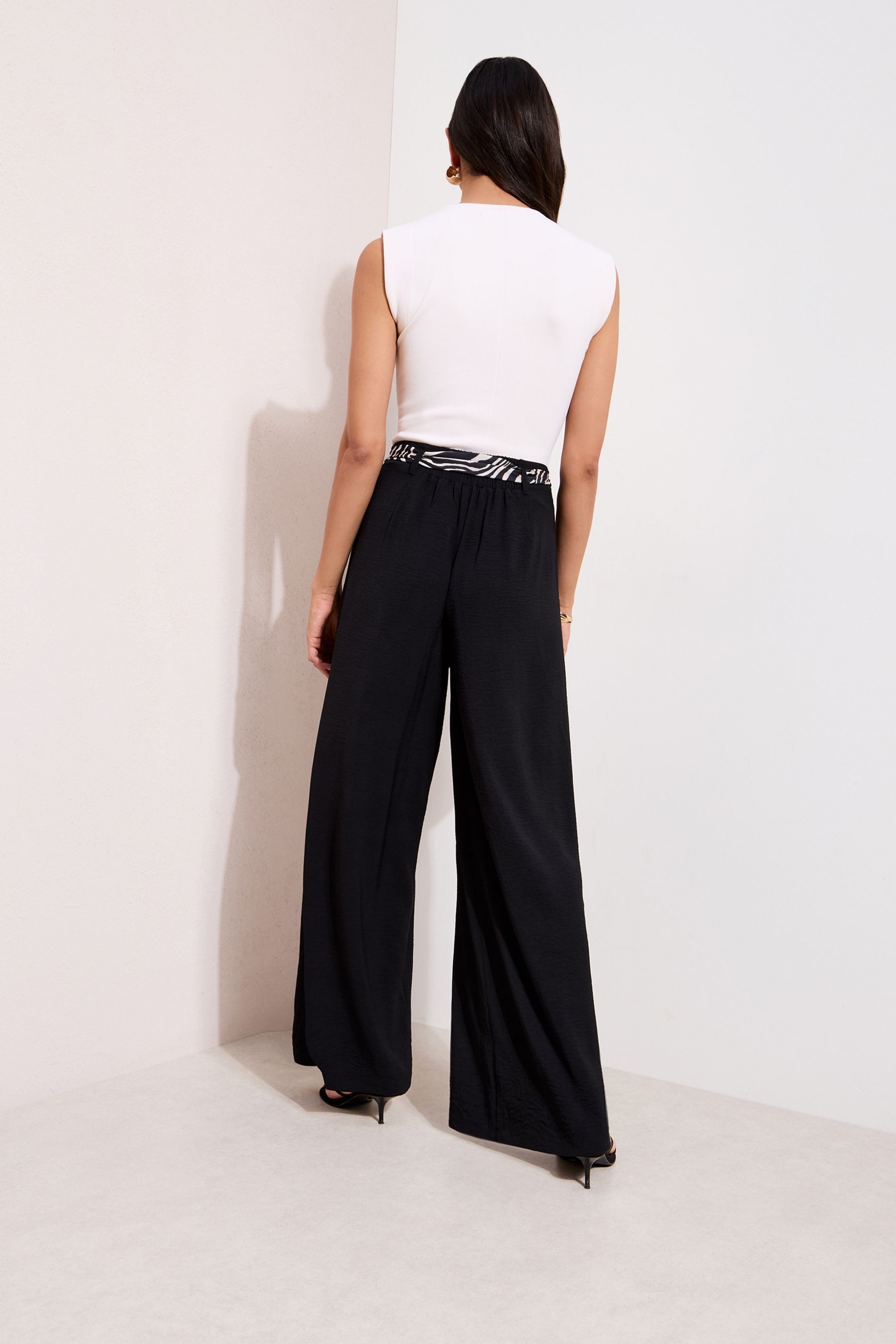 Friends Like These Anzughose Friends Like These Tailored Fit Hose mit Schal (1-tlg)