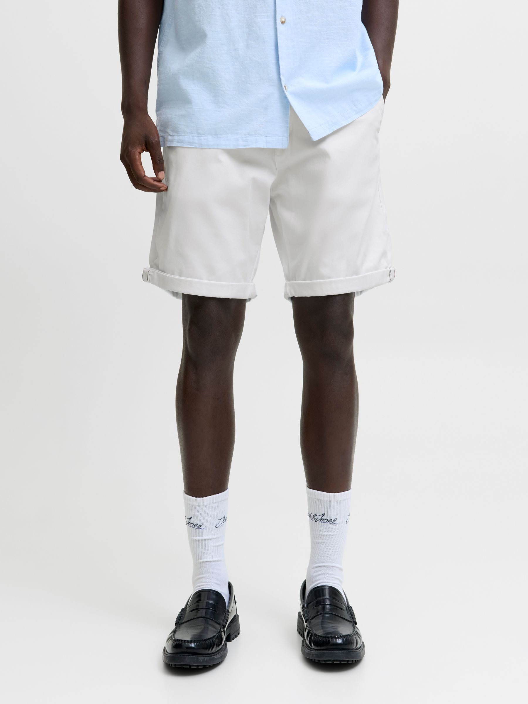 Jack & Jones Chinoshorts JPSTBOWIE JJSHORTS S mit Aufschlag
