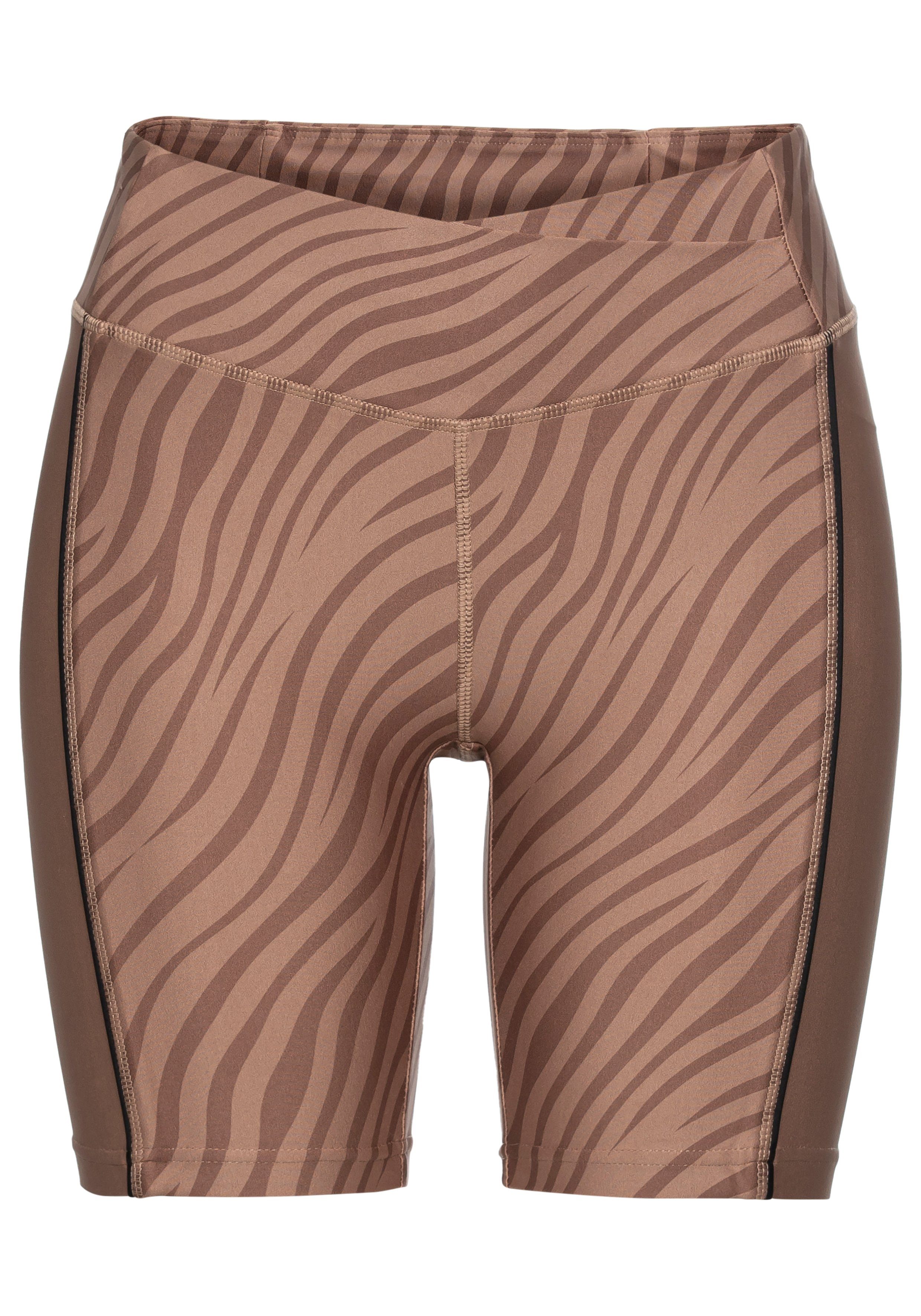 LASCANA ACTIVE Shorts Sportshorts mit dezentem Zebramuster günstig online kaufen