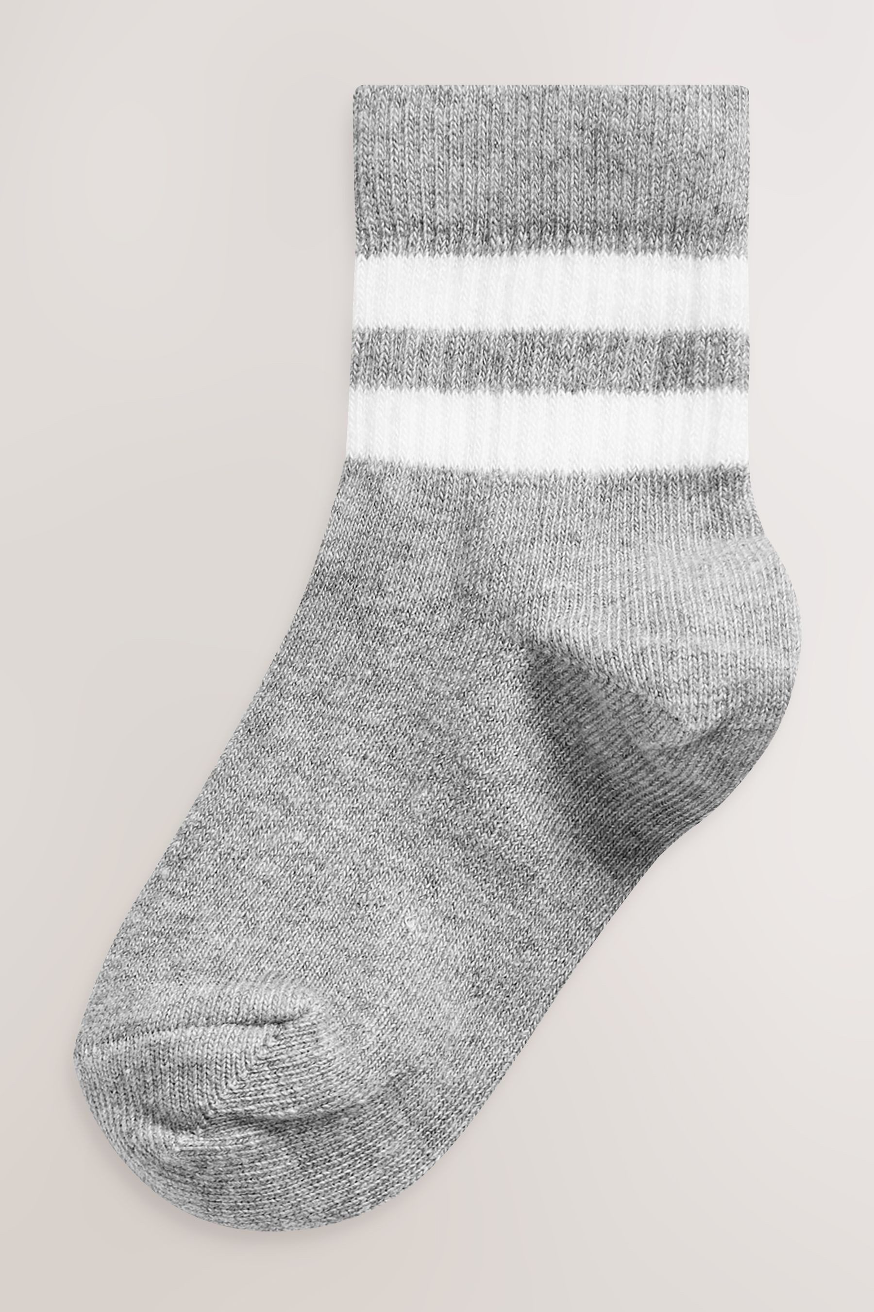 Next Kurzsocken Gerippte Sportsocken im 5er-Pack mit Fußbett (5-Paar) – Bild 3 von 5