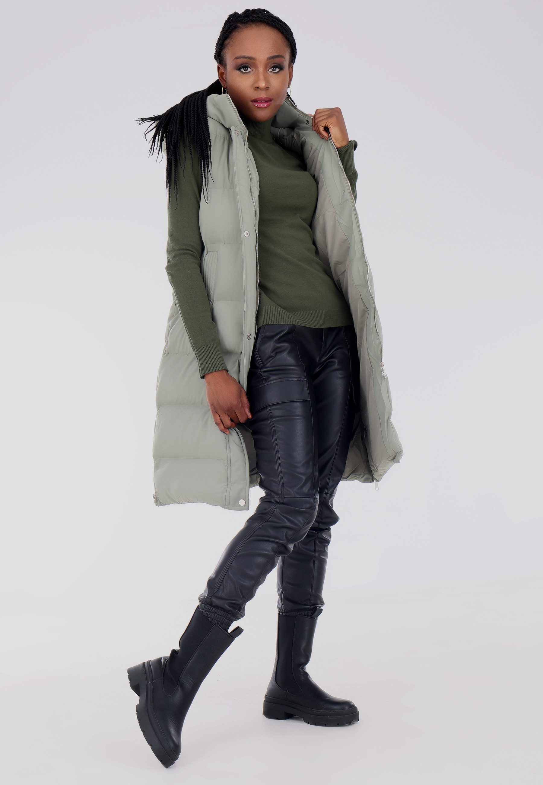 YC Fashion & Style Longweste Steppweste mit Kapuze in sportivem Look (Kein Set, 1 -tlg) in Unifarbe