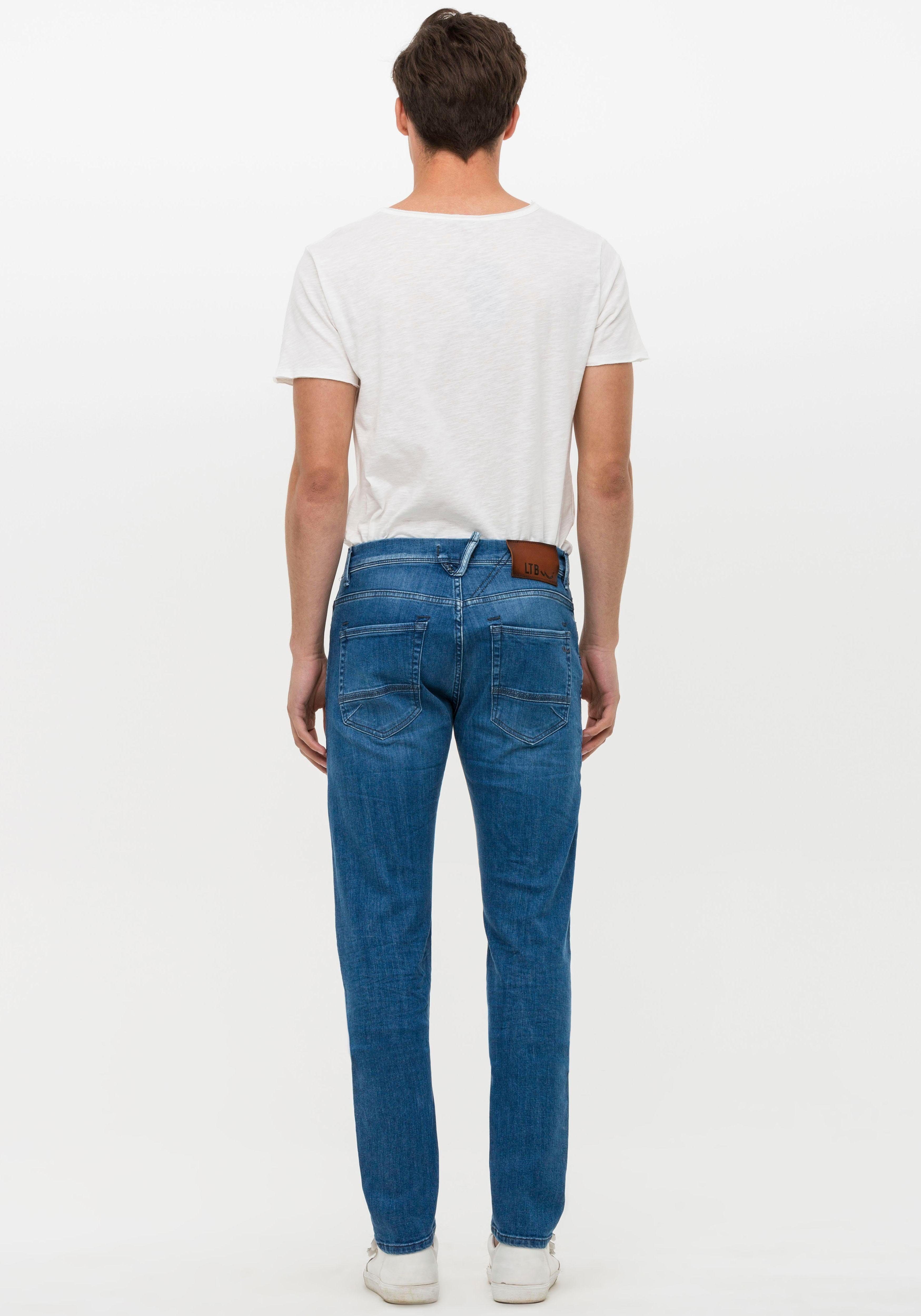 cletus D wash Tapered-fit-Jeans SERVANDO X LTB