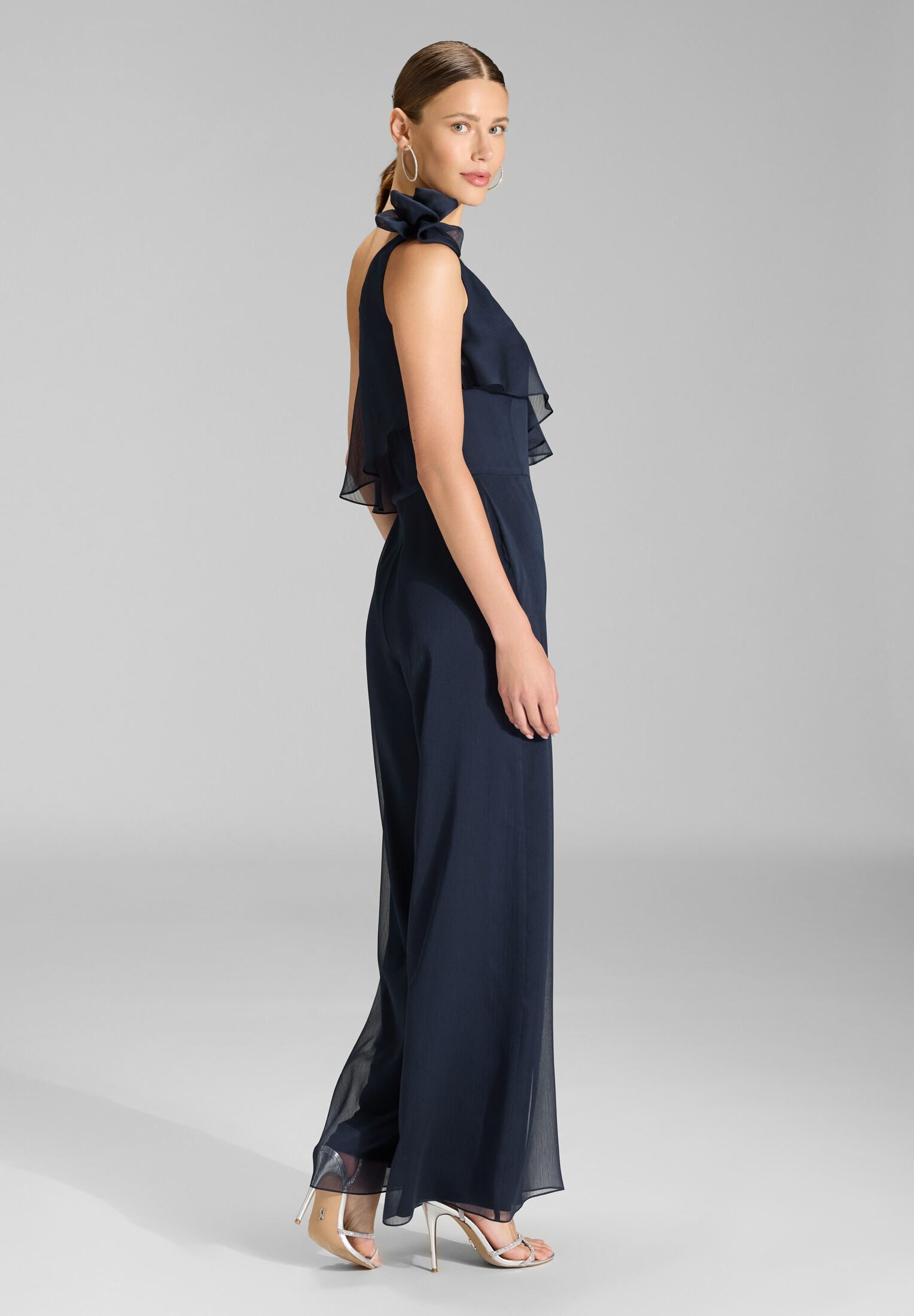 SWING Jumpsuit Oberteil in figurbetonter Passform