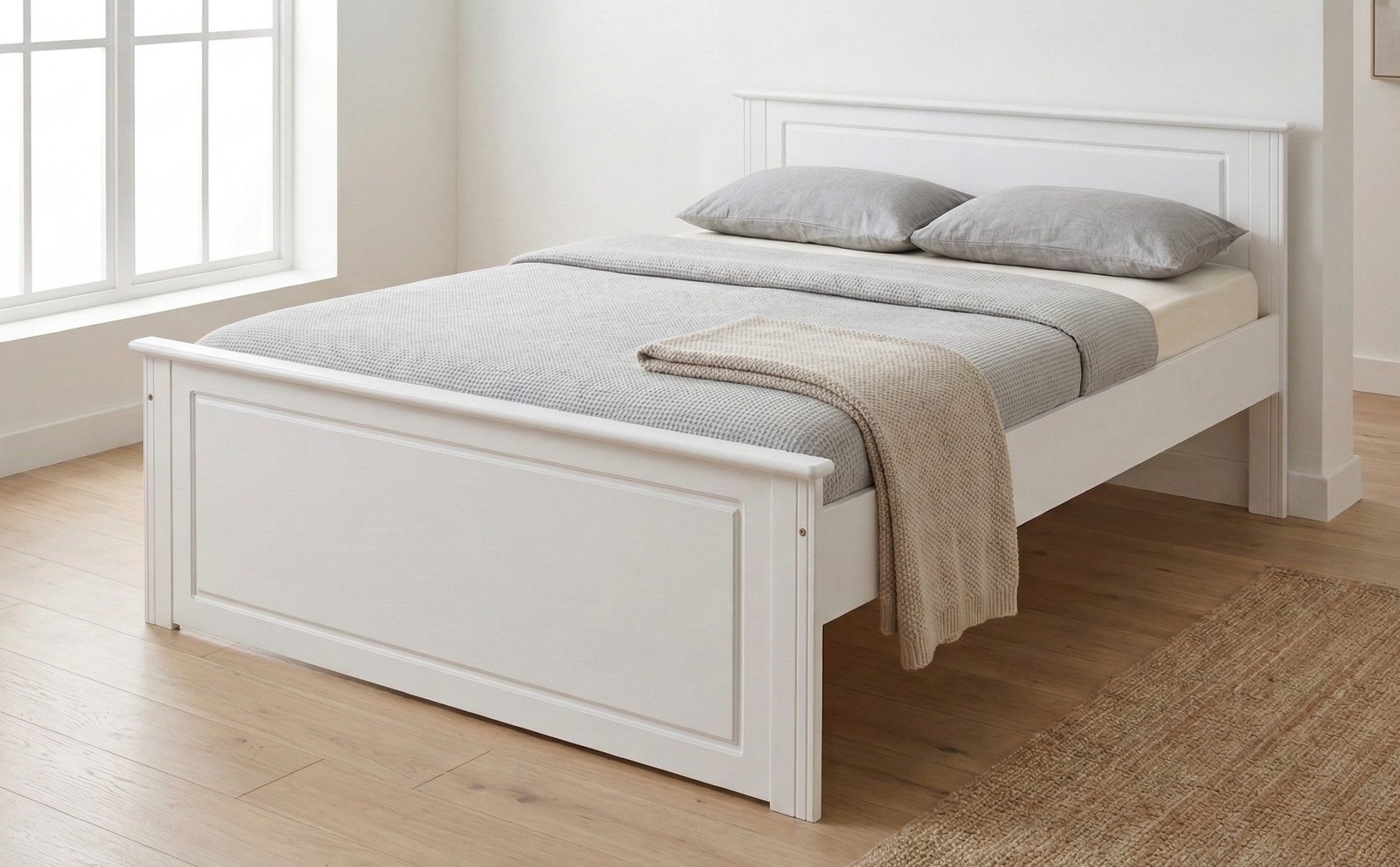 OTTO home Massivholzbett Hugo, FSC® zertifiziert, Landhausstil, zeitlos und edel (auch als Super Sparset inklusive Schubkästen), Stauraumbett, extra belastbar, Made in EU, viele Breiten