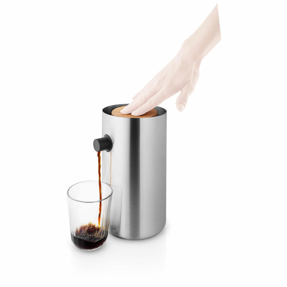 Eva Solo Pump-Isolierkanne Nordic kitchen Steel 1.8 L, 1,8 l