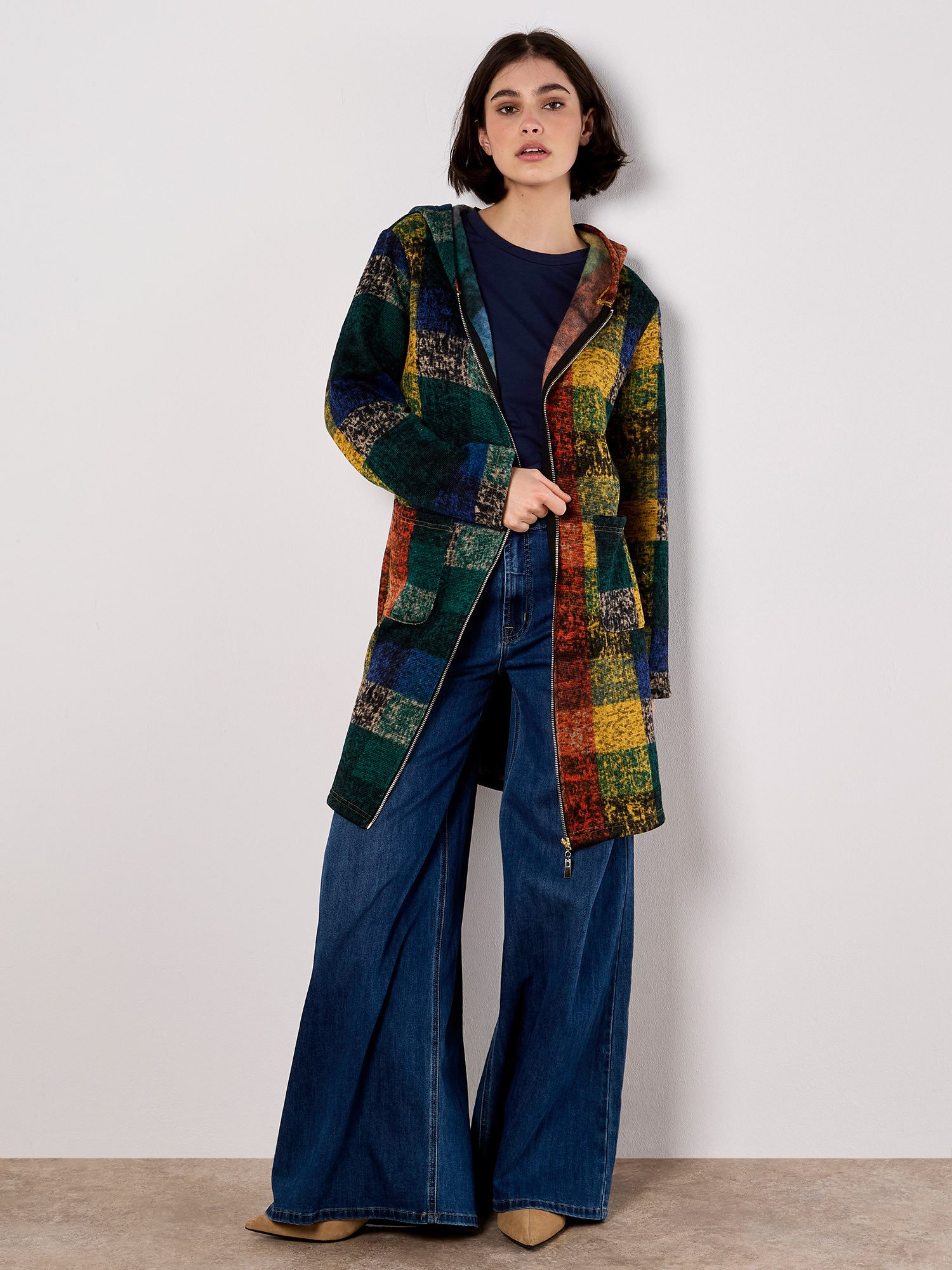 Apricot Wollmantel Cardigan-Jacke mit Kapuze, mit Patchwork-Look