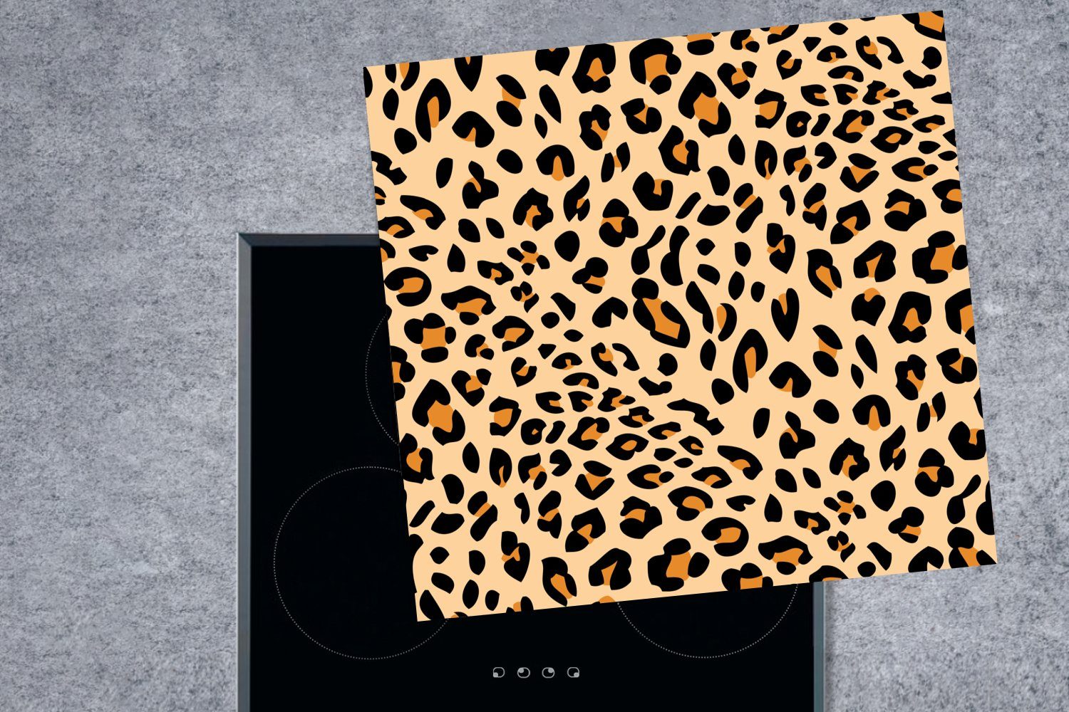 Tiermuster Leopard, tlg), küche MuchoWow für (1 cm, Ceranfeldabdeckung, Arbeitsplatte Vinyl, Herdblende-/Abdeckplatte 78x78 - - Panther