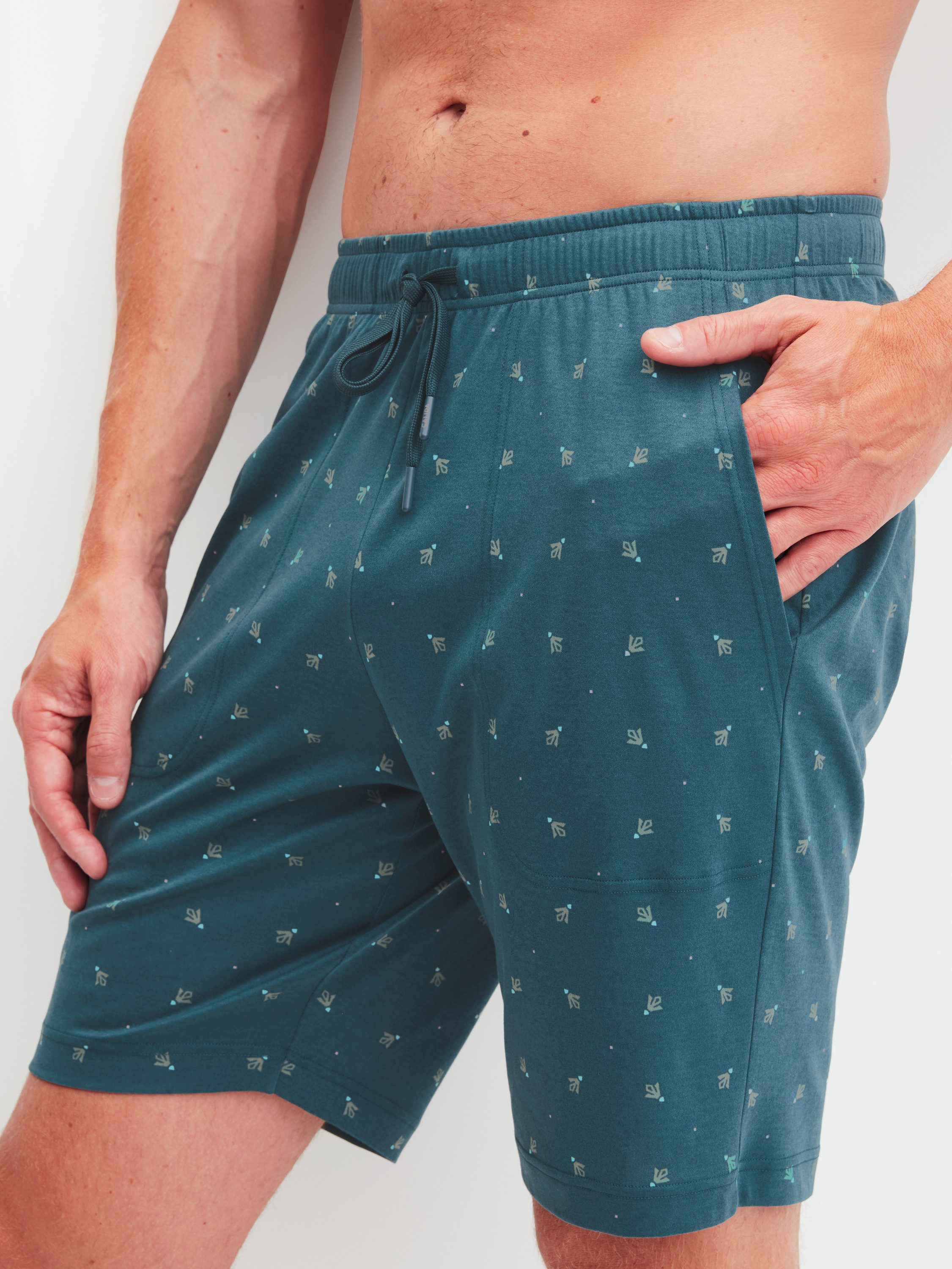CALIDA Pyjamashorts RMX Sleep Free Herren (1-tlg) Seitentaschen, temperaturausgleichend, atmungsaktiv, leichter Stoff