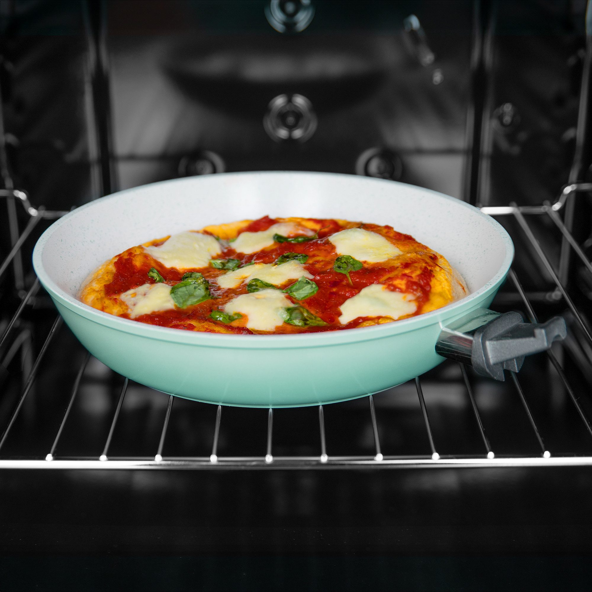 Genius Pfannen-Set Cerafit Revolution Ø 24 cm 28 cm, Keramik (Set, 6-tlg), inkl. Glasdeckel und 2x Clia Genie Schwamm