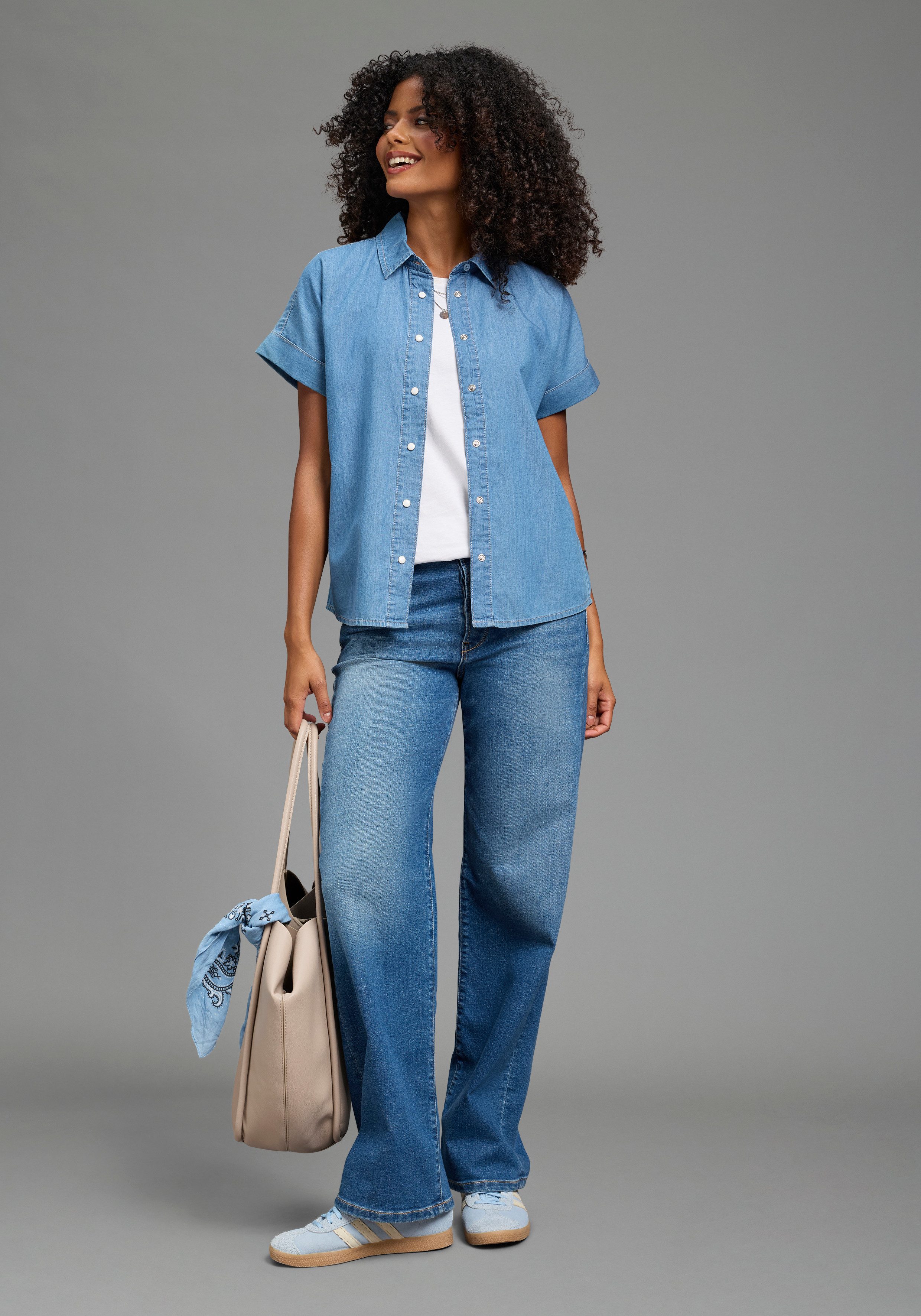 Zum Outfit 11