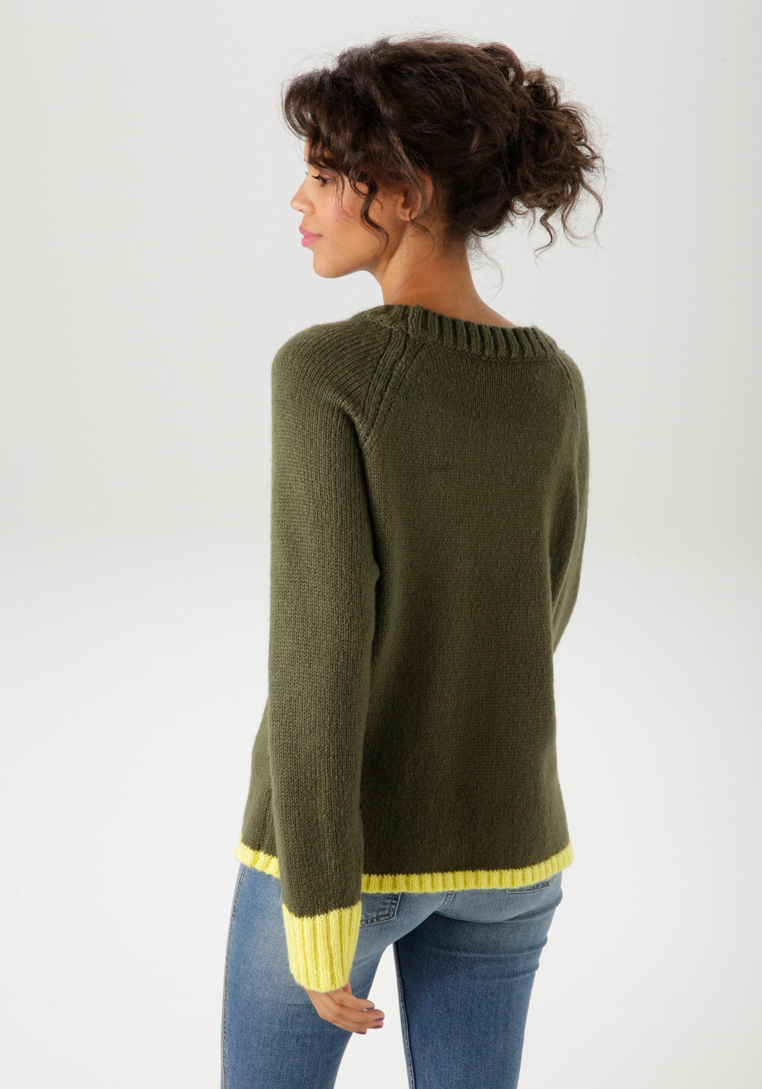 Aniston CASUAL Strickpullover mit großem Stern im Vorderteil günstig online kaufen