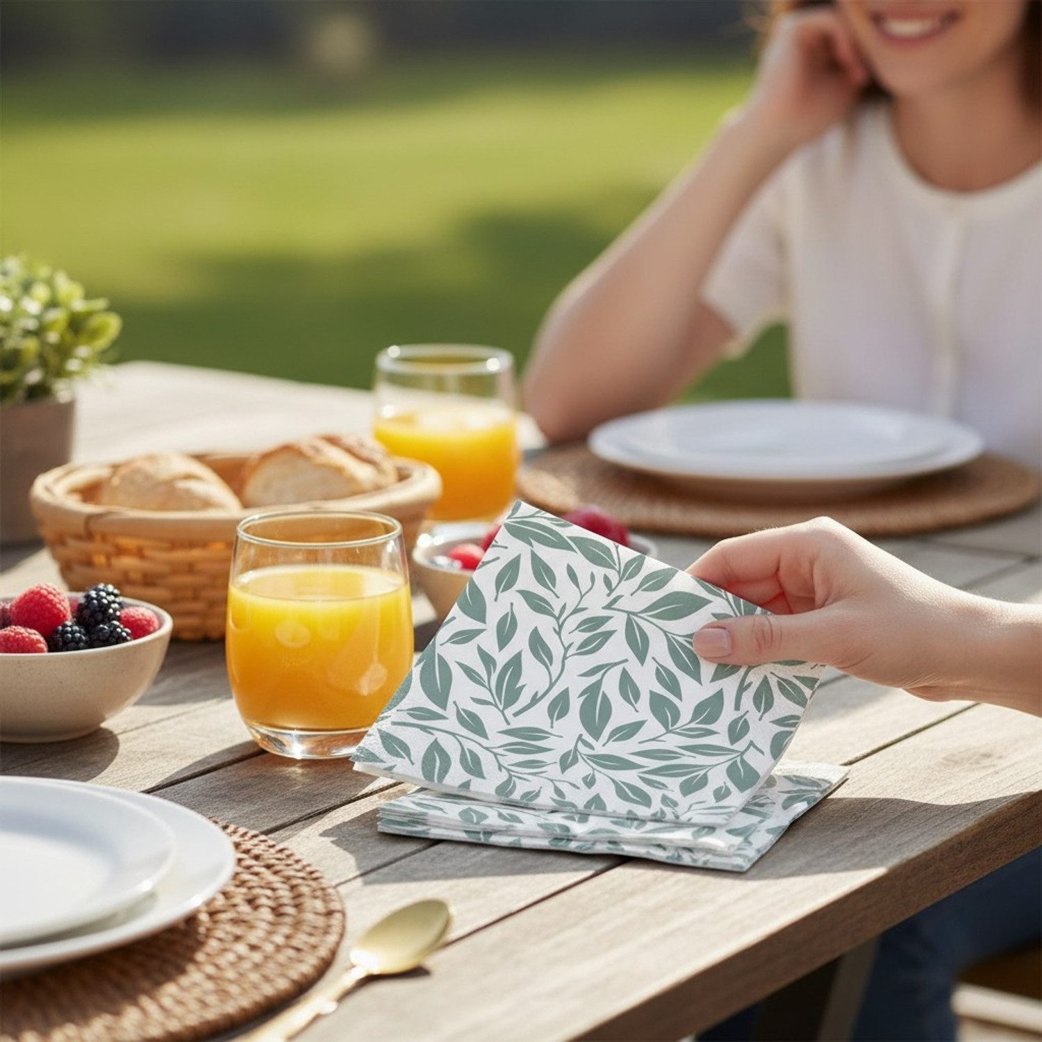 Macosa Home Papierserviette Set 40 Stk. 33 x 33 cm Motiv Blätter Grün Weiß, (40 St., Servietten Partyservietten Sommer Salbei), Tischdeko Einwegservietten Papier