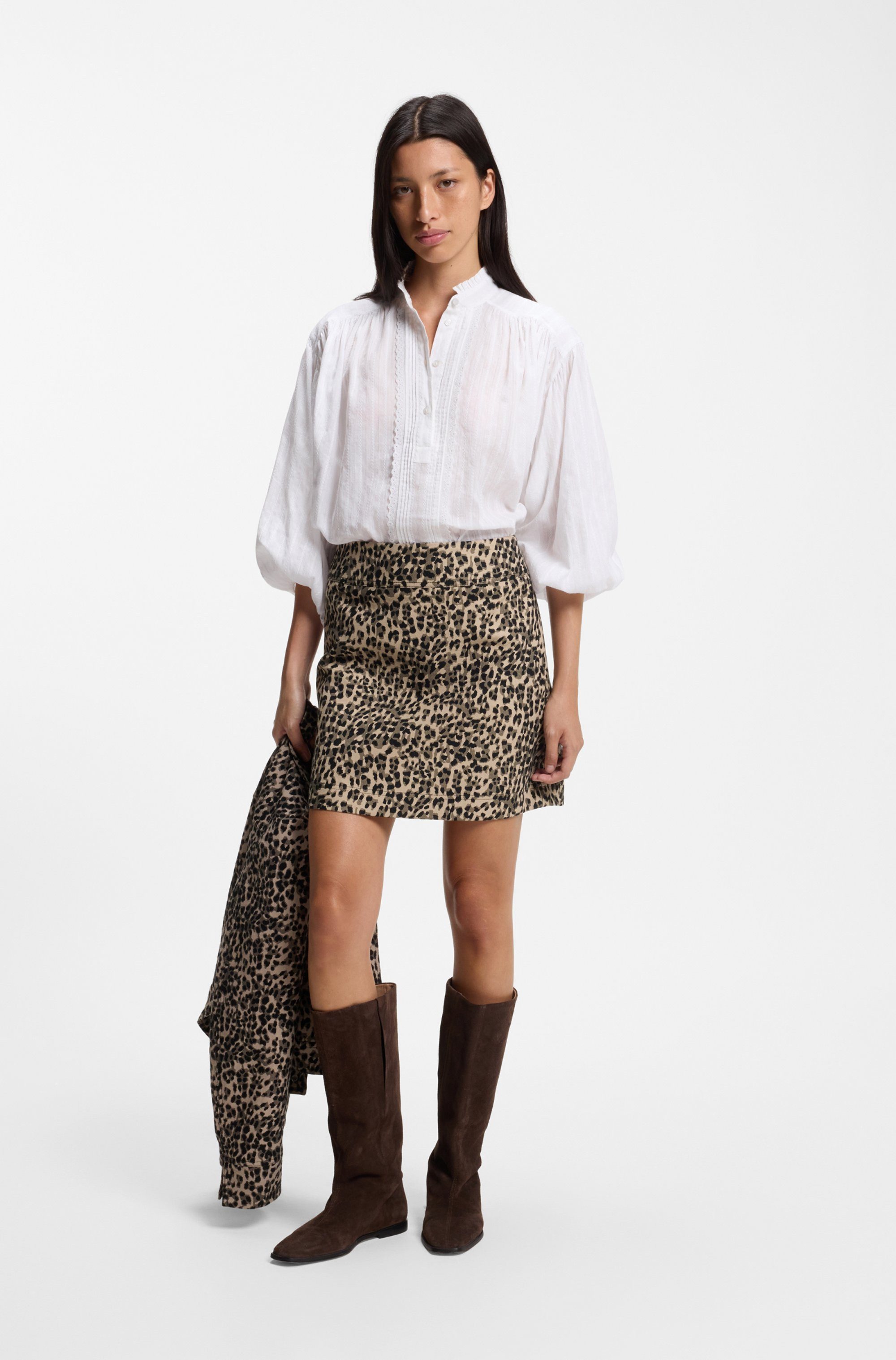 BOSS ORANGE Minirock Vakily Premium Damenmode aus elastischem Jacquardstoff mit Leopardenmuster – Bild 5 von 5