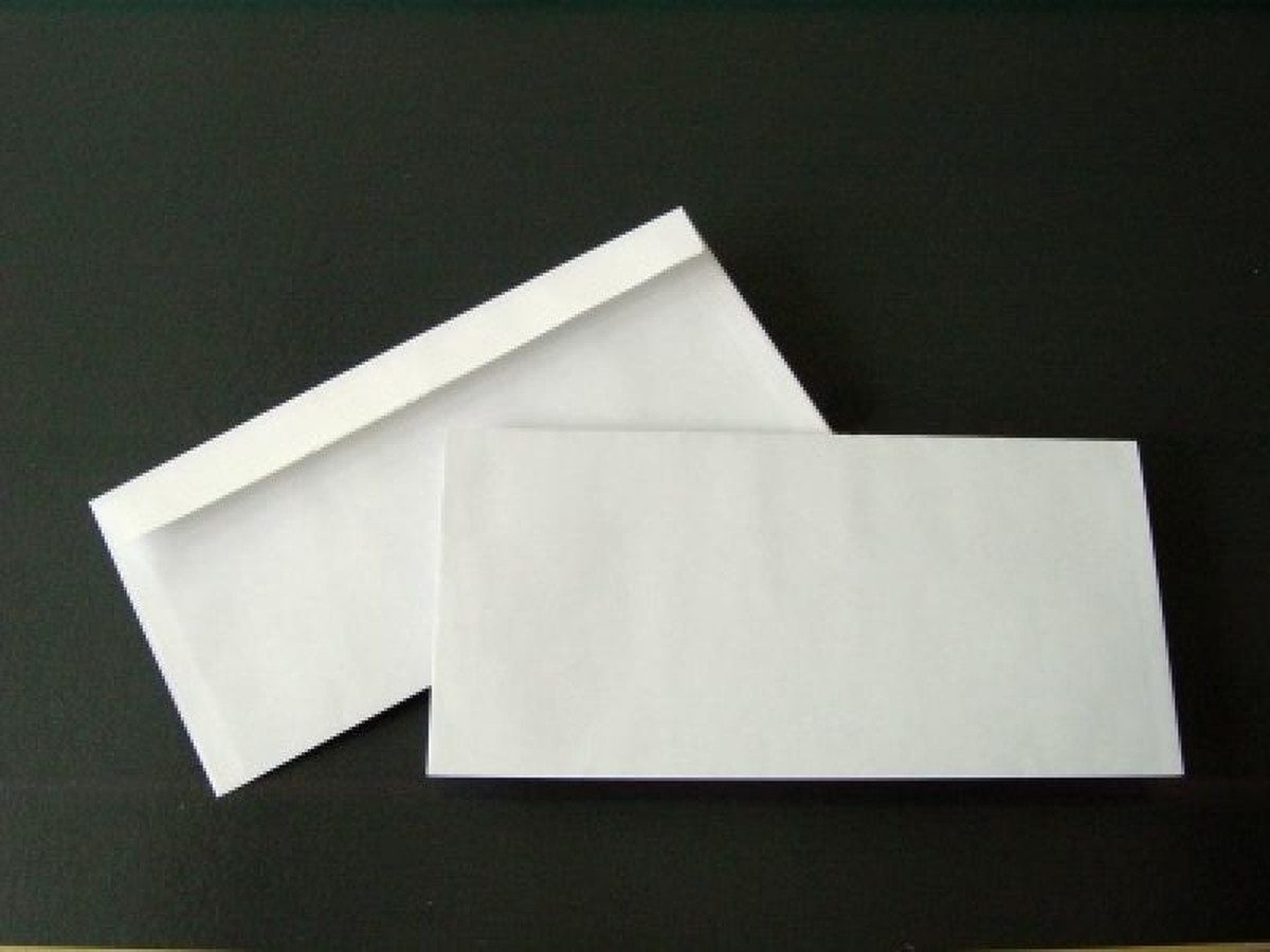 Blanke Briefhüllen Briefumschlag Briefumschläge DINlang 80g/qm haftklebend VE=1000 Stück weiß.