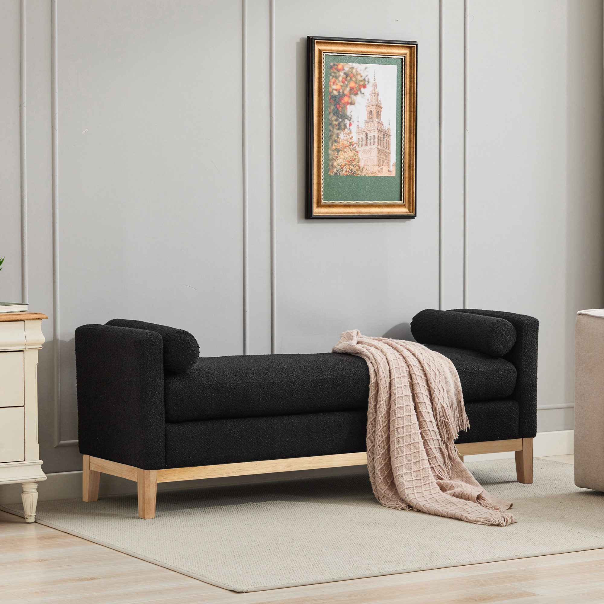 i@home Bettbank Polsterbank mit 2 Rundkissen, Bouclé Rippenholz-Design (1-St), elegante Sitzbank für Schlafzimmer, Flur & Wohnzimmer