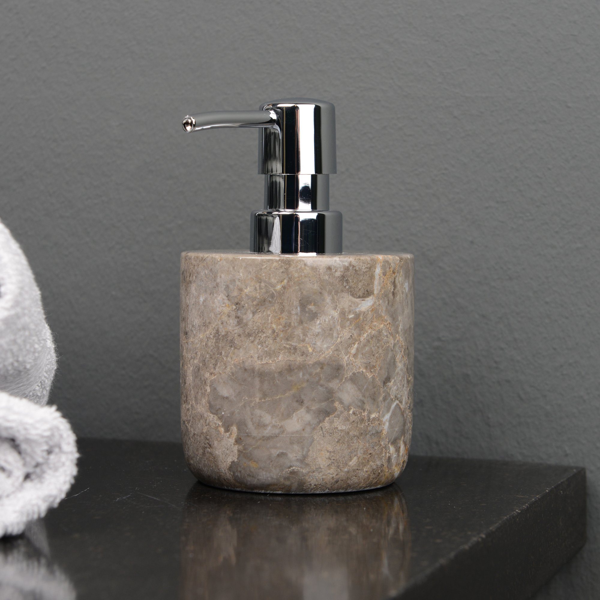 wohnfreuden Seifenspender Marmor Seifenspender Lasa grau, 30837 günstig online kaufen