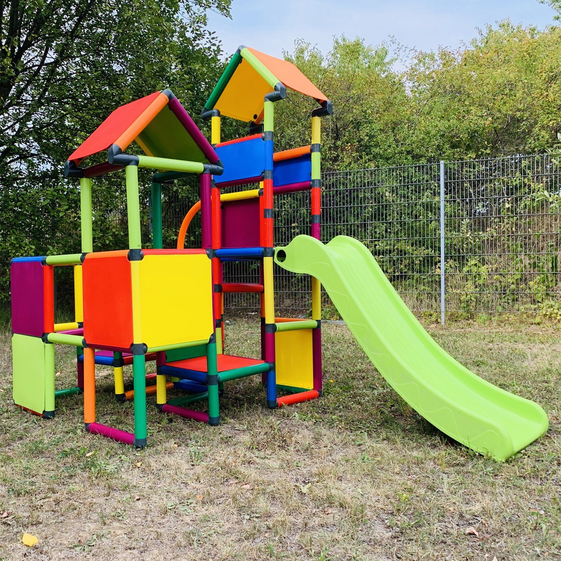 Rutsche, Indoor Konstruktions-Spielset (aus stic recyclebarem "Moritz" Outdoor, and mit Garten 7-Farben Motoriktrainer für den UV-beständigem Klettergerüst multicolor das oder für Kunststoff), Kleinkinder Kinderzimmer move