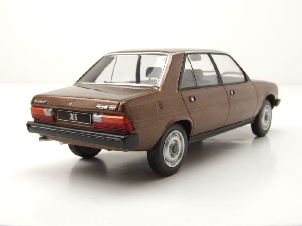 Whitebox Modellauto Peugeot 305 1977 braun metallic Modellauto 1:24 Whitebox, Maßstab 1:24