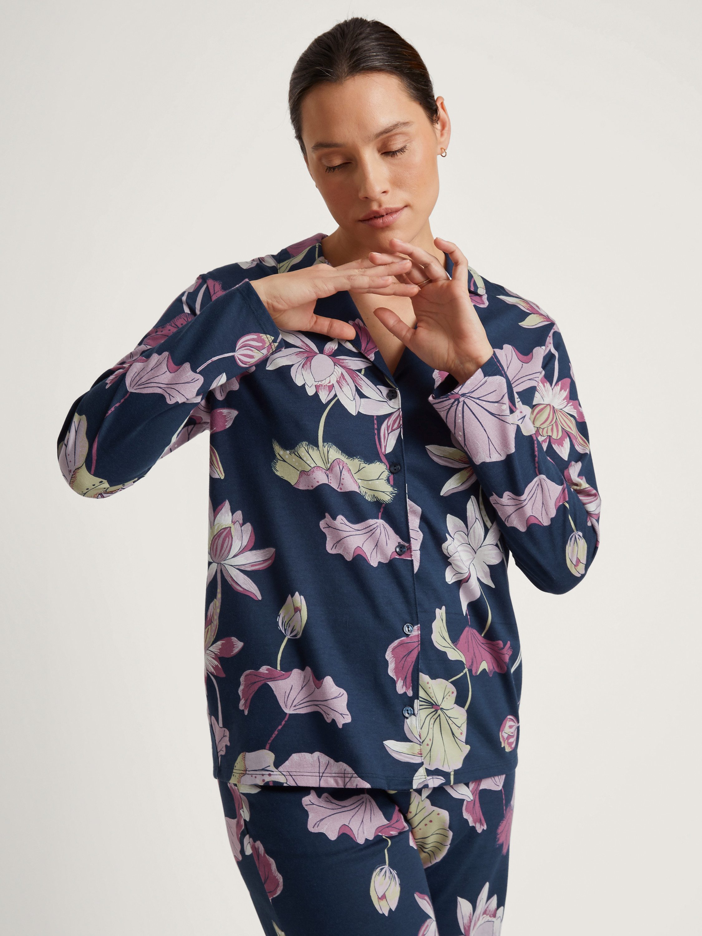 CALIDA Langarmshirt Favourites Glow Damen (1-tlg) durchgeknöpft, atmungsaktiv und temperaturausgleichend