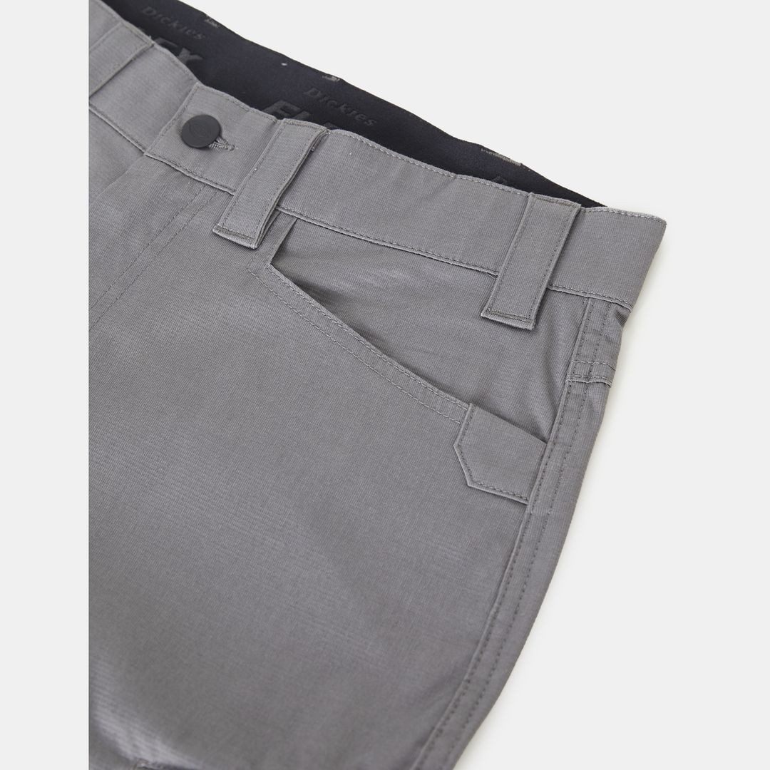 Dickies Arbeitshose Temp IQ 365 mit feuchtigkeitsableitenden Eigenschaften