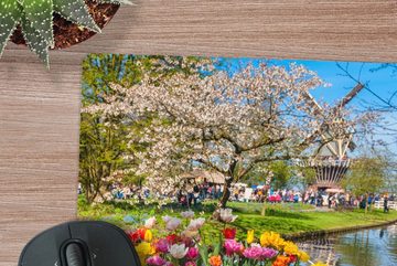 MuchoWow Gaming Mauspad Boot mit Tulpen auf dem Keukenhof in Südholland (1-St), Mousepad mit Rutschfester Unterseite, Gaming, 40x40 cm, XXL, Großes