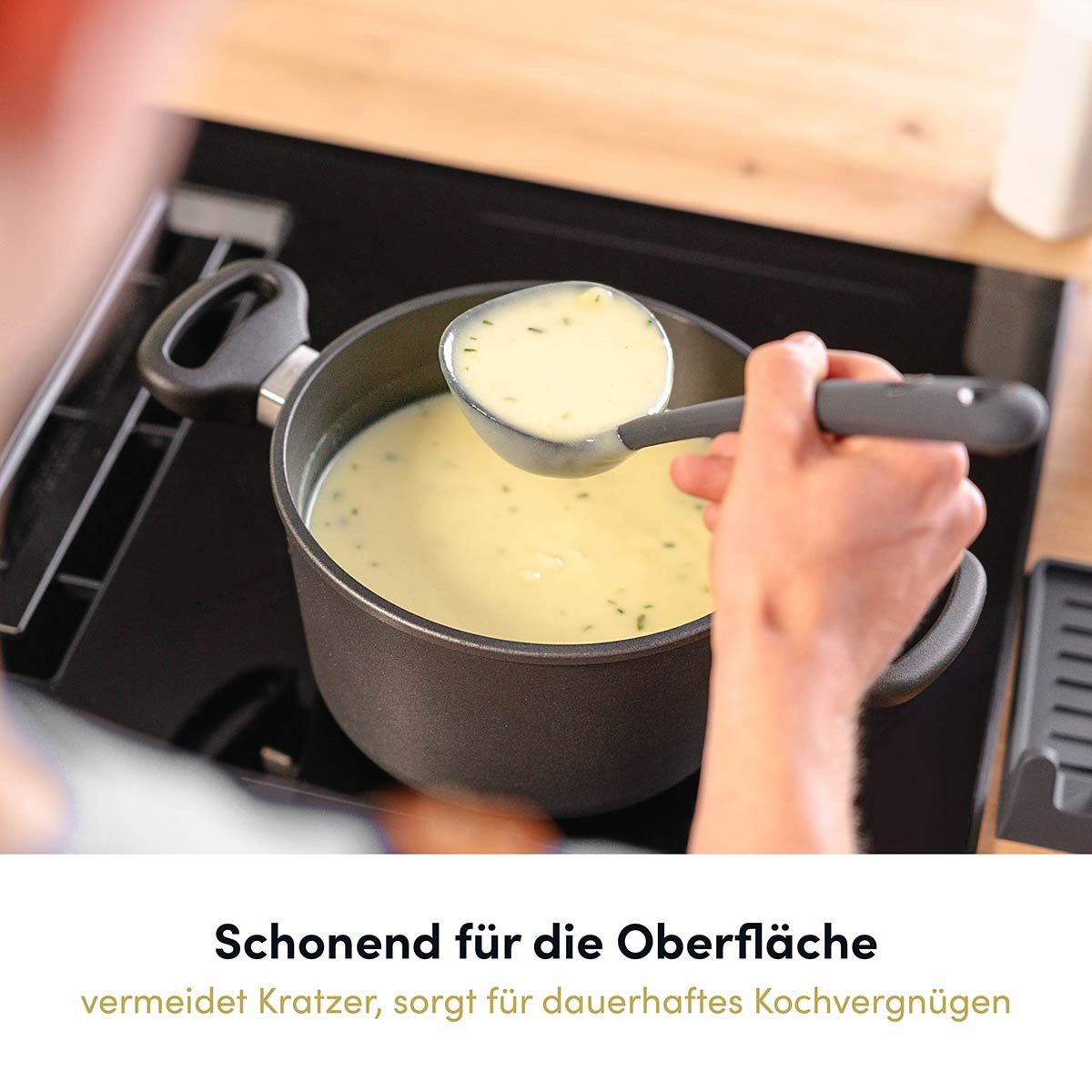 Hoffmann Germany Schöpfkelle Suppenkelle Silikon Edelstahl 32 cm anthrazit, 90 ml, (1-St) Edelstahlkern, flexible Lippe, 90 ml, spülmaschinenfest – Bild 4 von 5