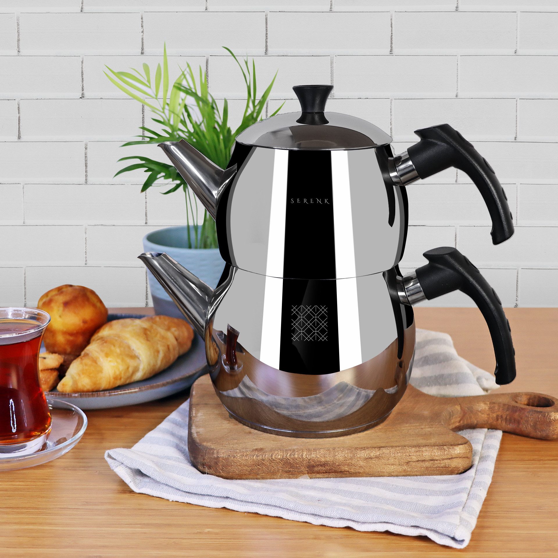 SERENK Teekanne Serenk Modernist Türkisches Teekannen-Set –Schwarzer Griff, Caydanlik, 2,5 l, (4-St)