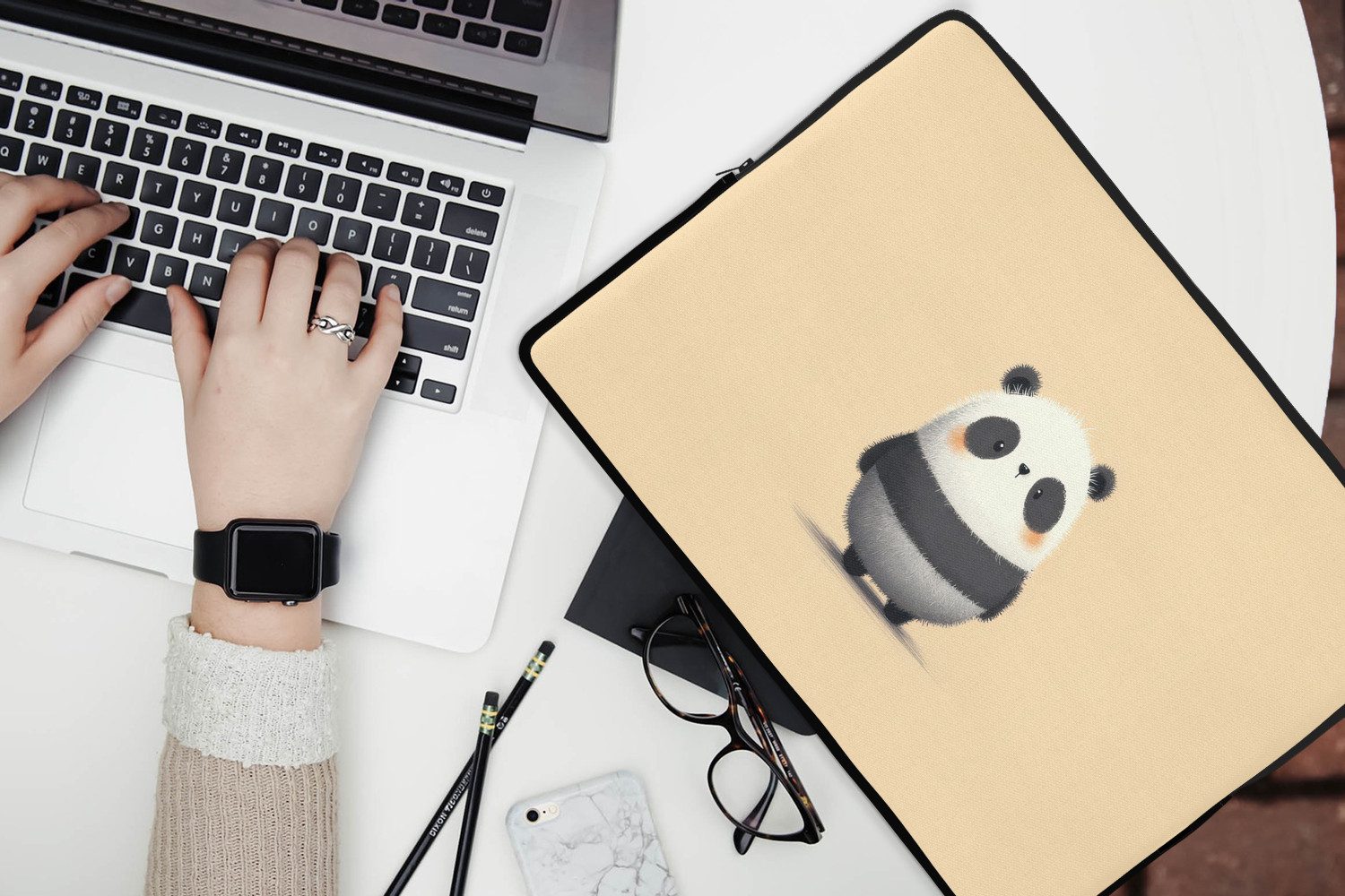 MuchoWow Laptop-Hülle Panda - Beige - Minimalistisch 14 Zoll, Schutzhülle für Laptop, Schutz gegen Kratzern, Laptoptasche