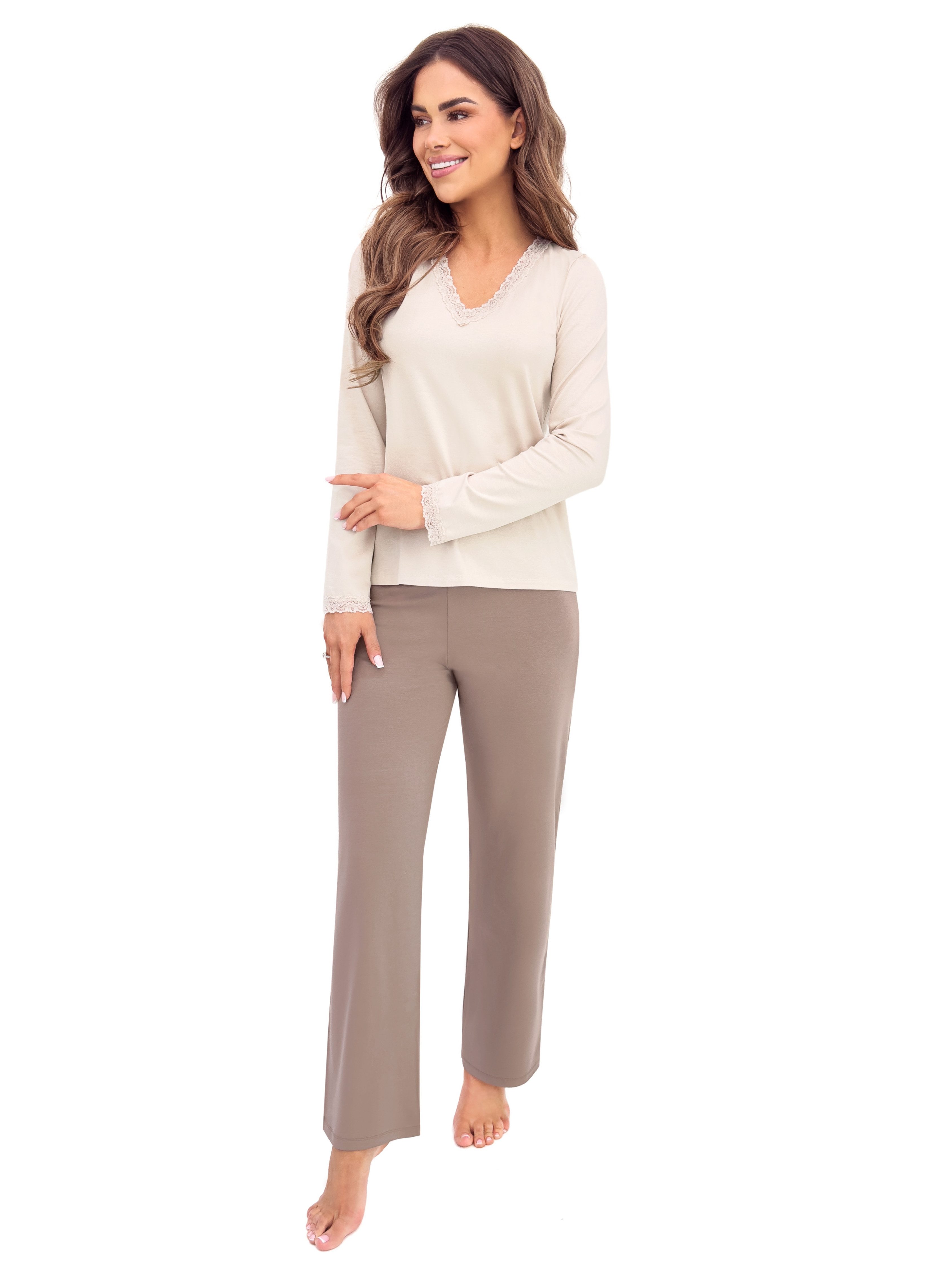 Donna Pyjama klassischer Langarm Schlafanzug edle Viskosemischung, mit Spitzen Applikation
