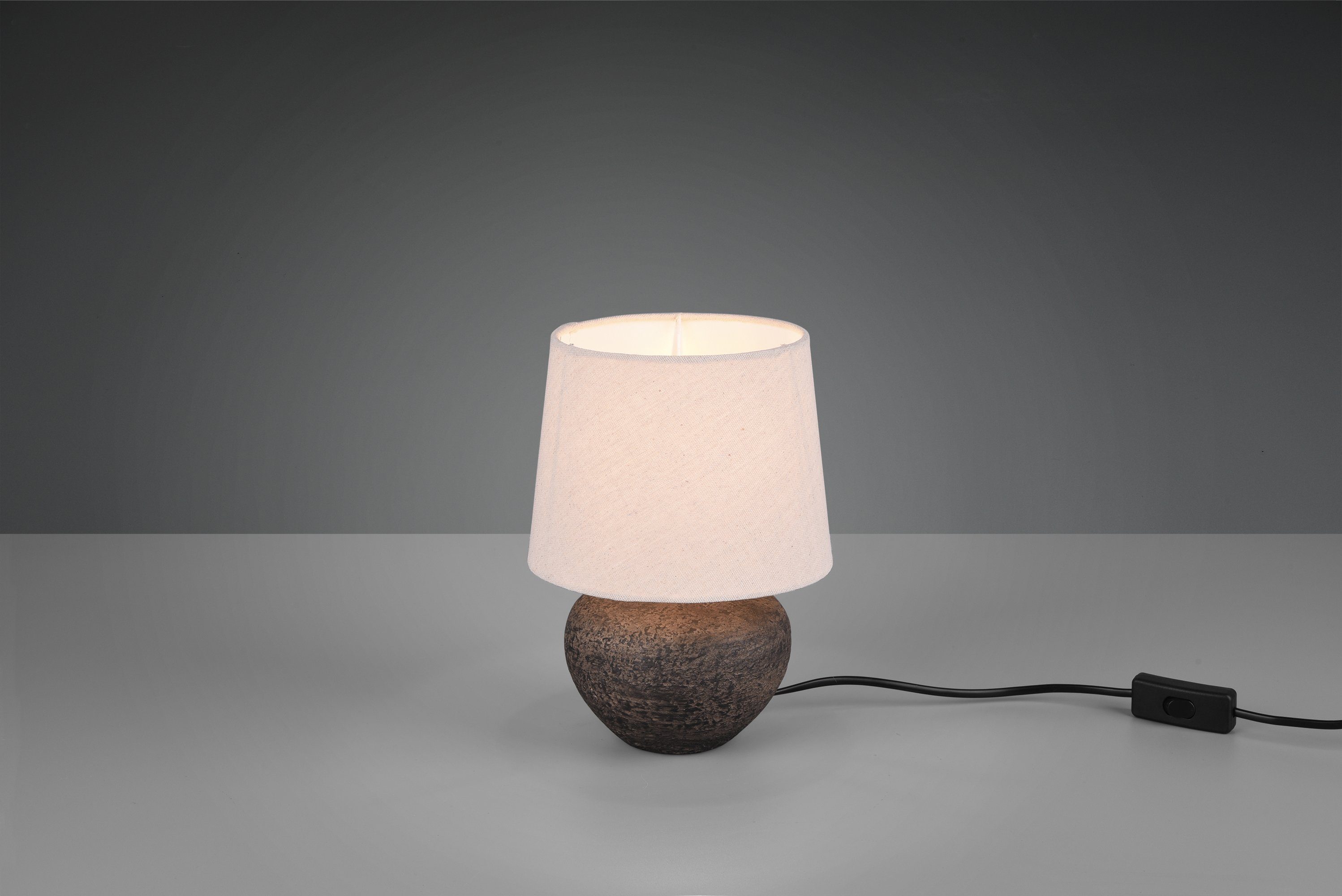 Reality Leuchten Schreibtischlampe Lou, ohne Leuchtmittel, Nachttischlampe, Tischlampe, Keramik braun, Stoffschirm Beige