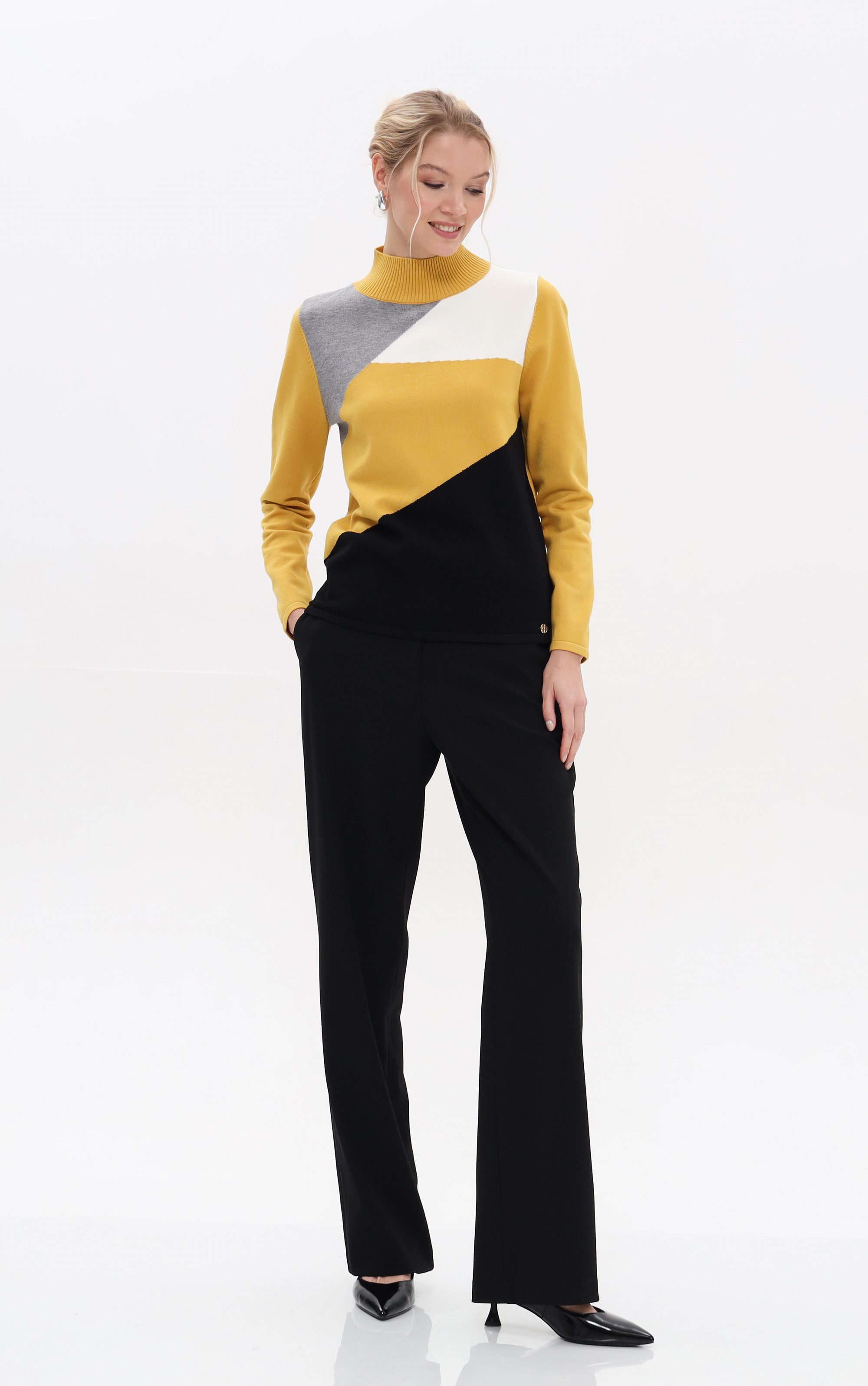 Passioni Rollkragenpullover mit Farbblock