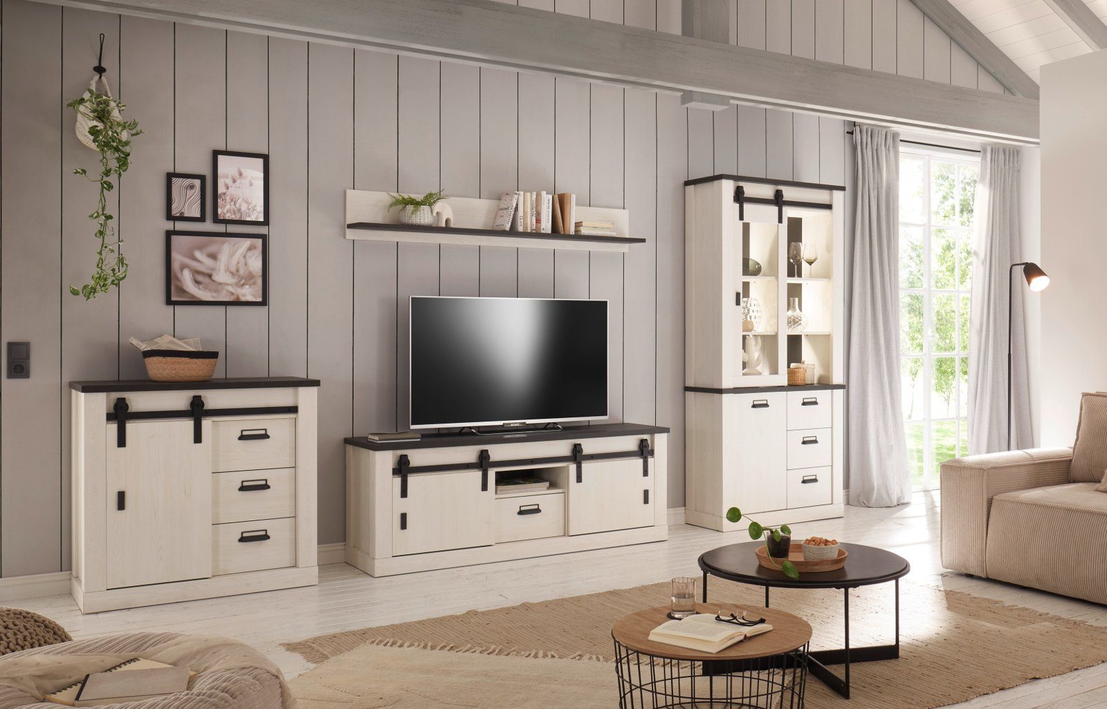 Furn.Design Stauraumvitrine Stove (Vitrinenschrank in Pinie weiß Landhaus, 93 x 201 cm) mit Schiebetür