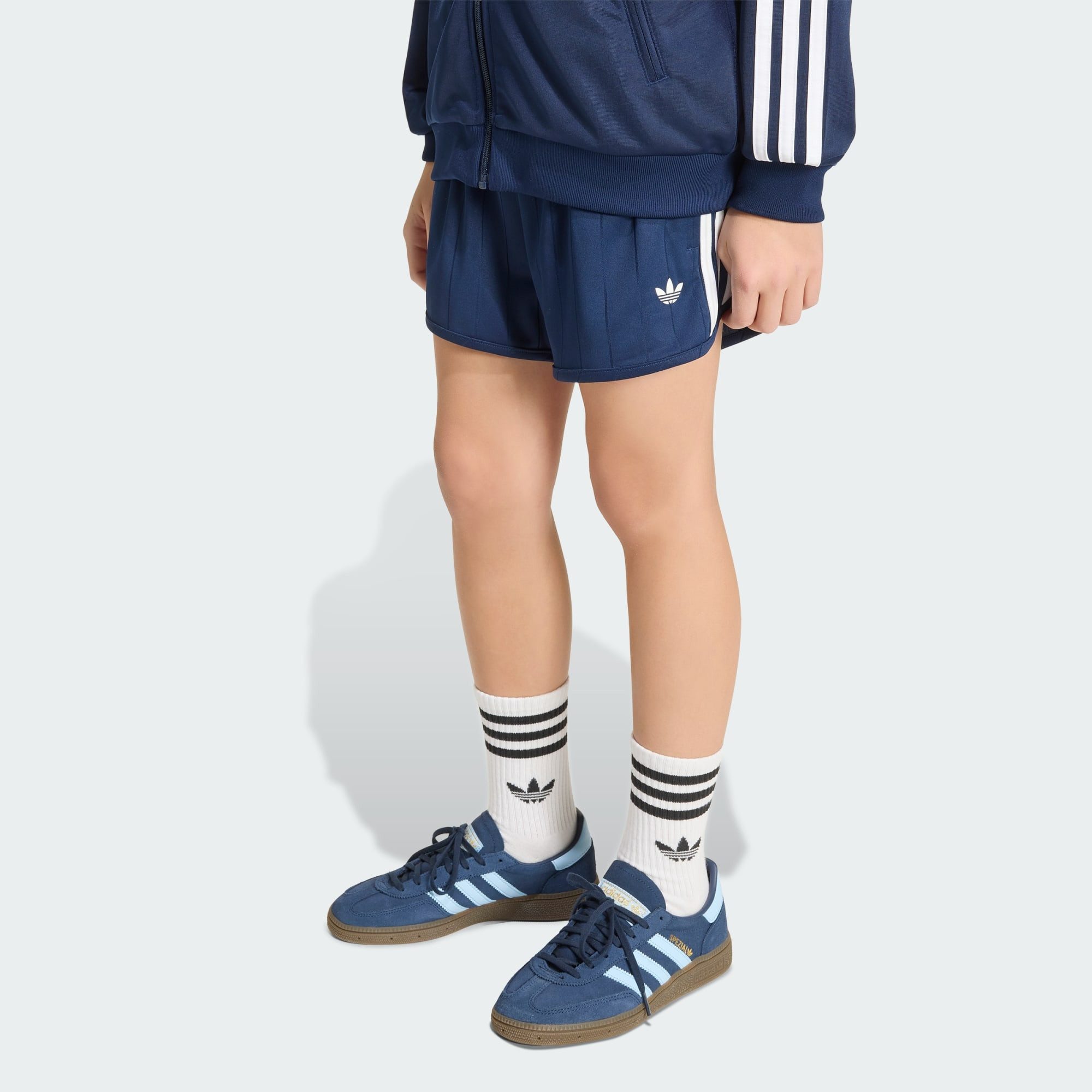 adidas Originals Shorts PINSTRIPE SPRINTER SHORTS (1-tlg)