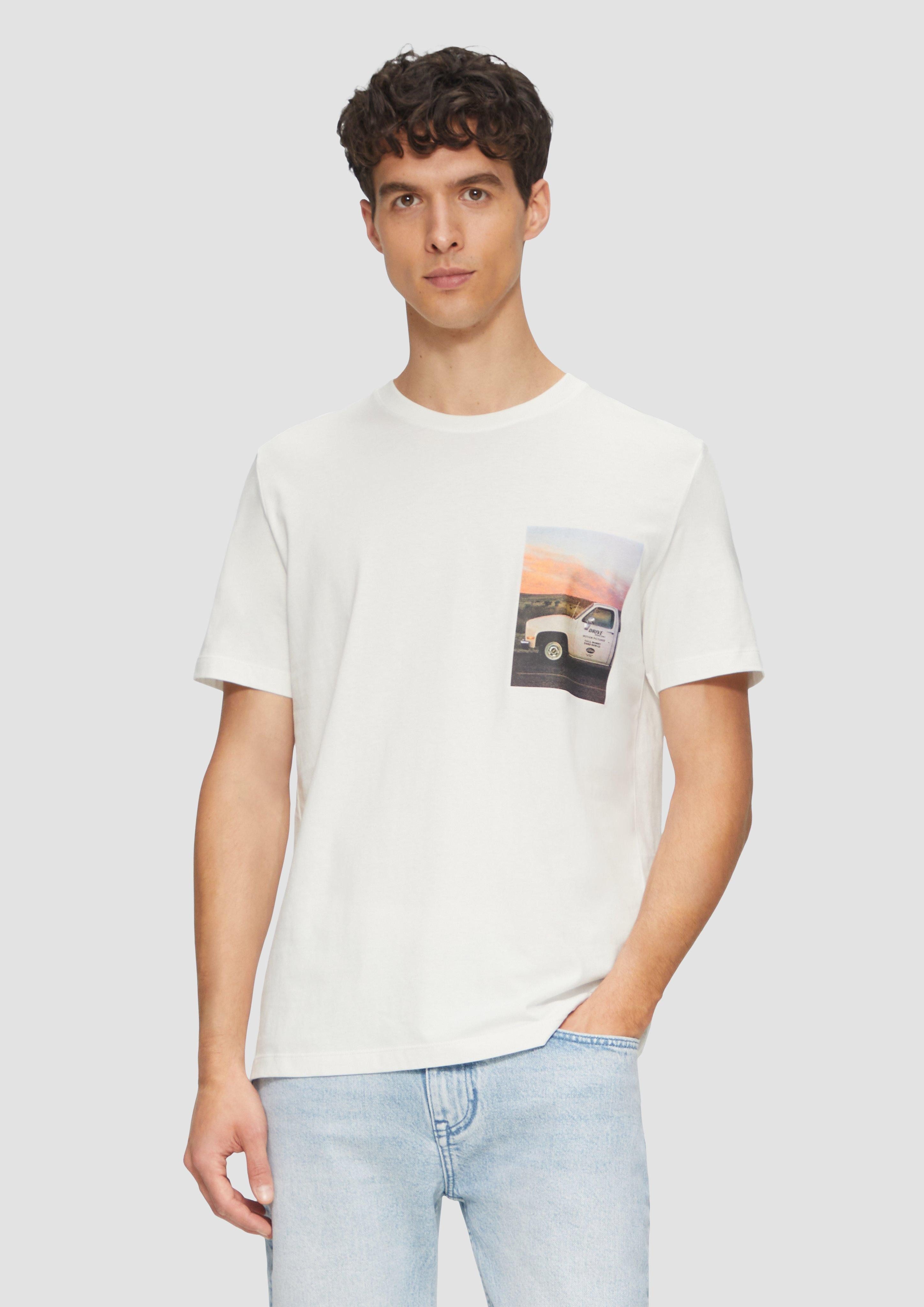 s.Oliver Kurzarmshirt Baumwoll-T-Shirt mit Fotoprint Artwork günstig online kaufen