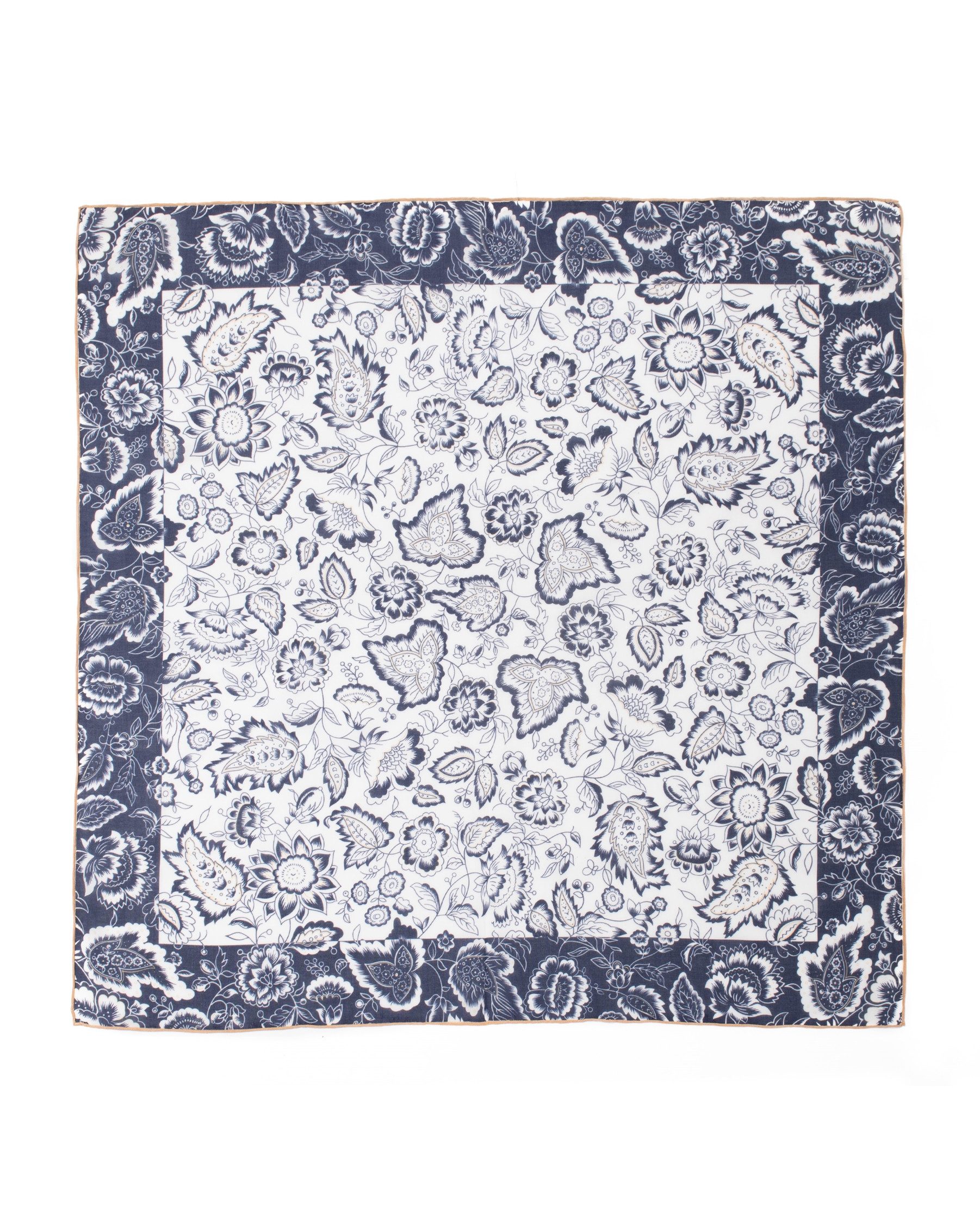 MayTree Seidentuch Baumwolle und Seide quadratisch 65x65cm, (Stück), 70% Baumwolle, 30% Maulbeerseide mit handrolliertem Rand