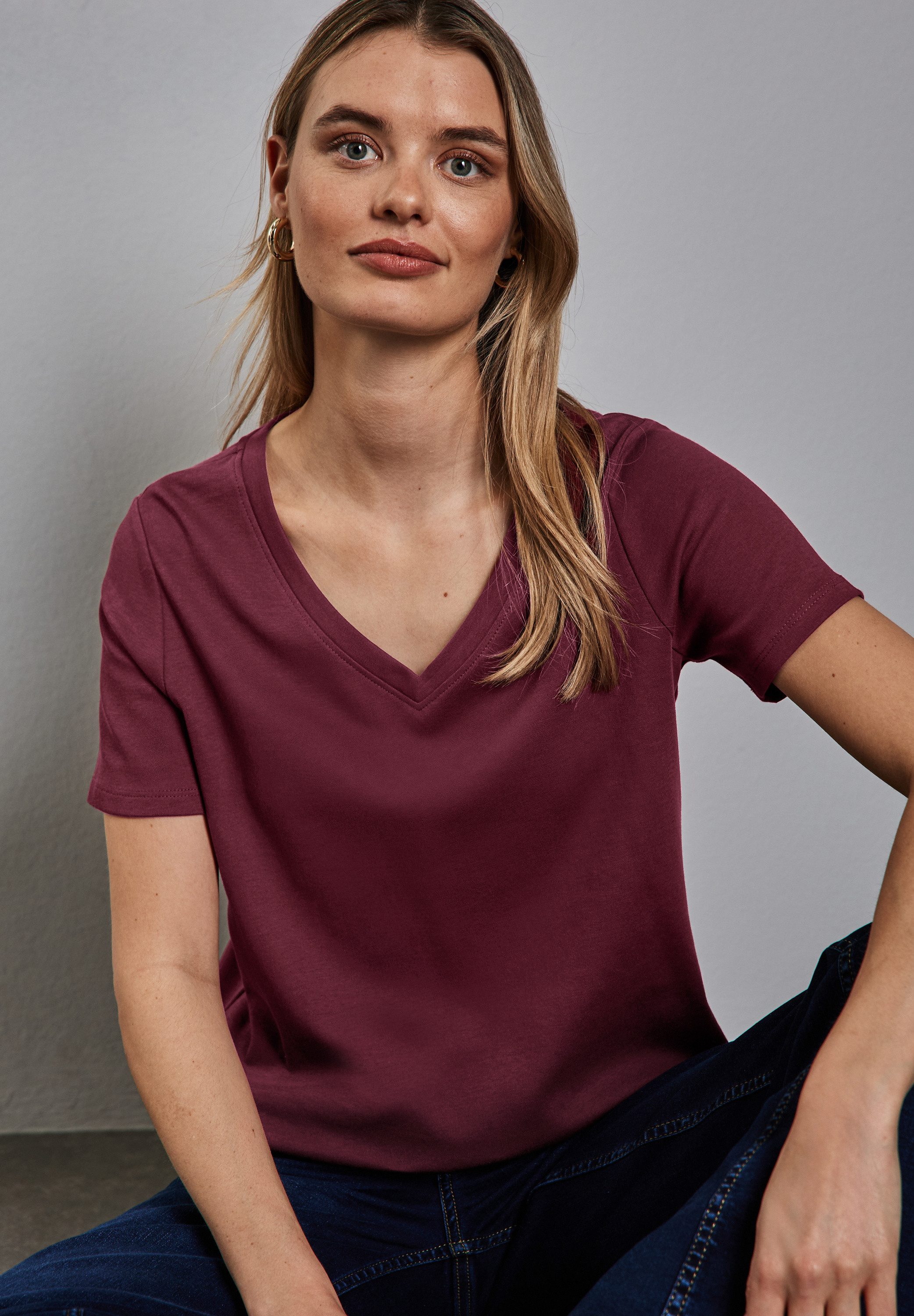 STREET ONE V-Shirt aus reiner Baumwolle