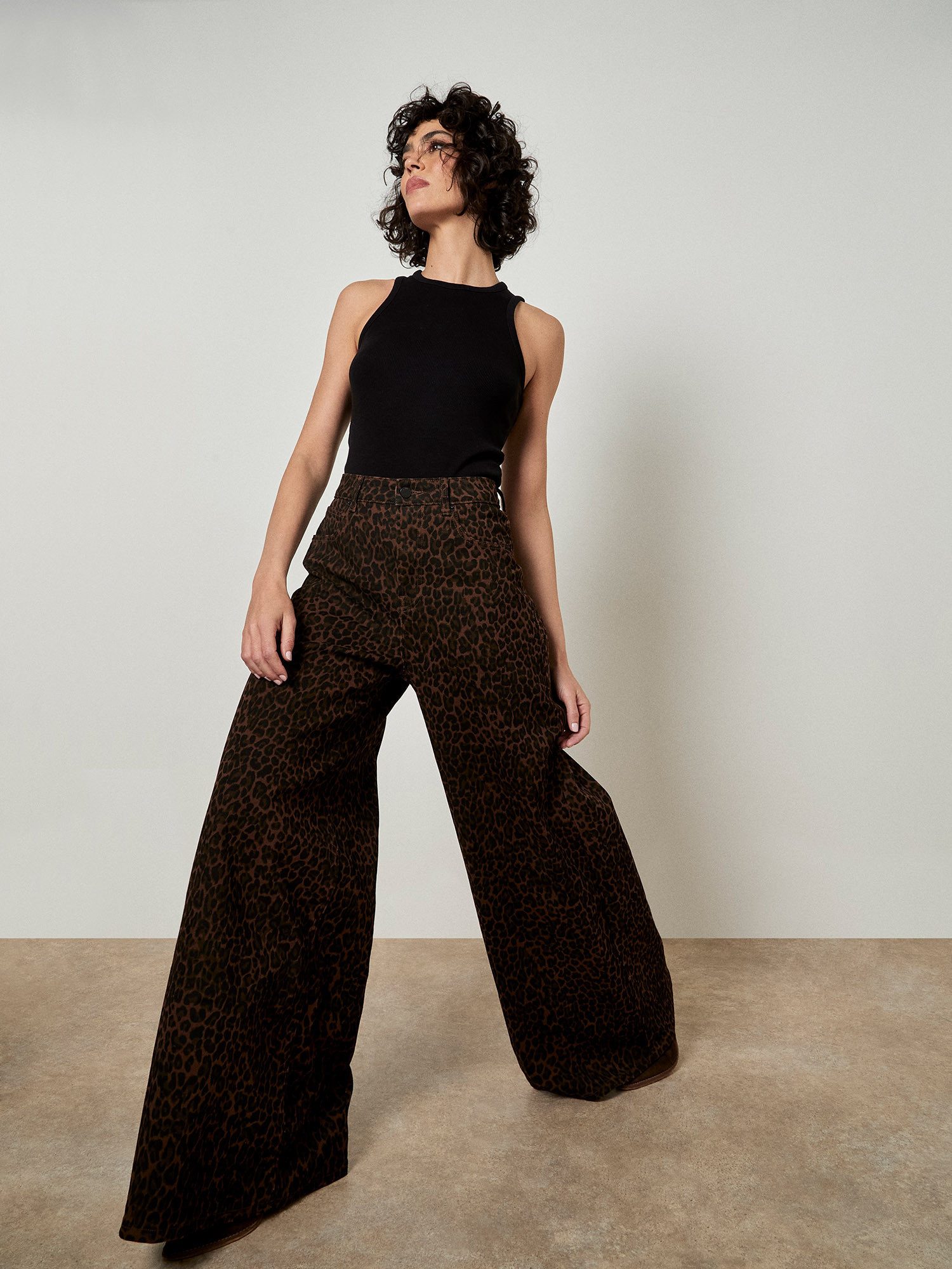 Apricot Weite Jeans Weite Jeans mit Leo-Print günstig online kaufen