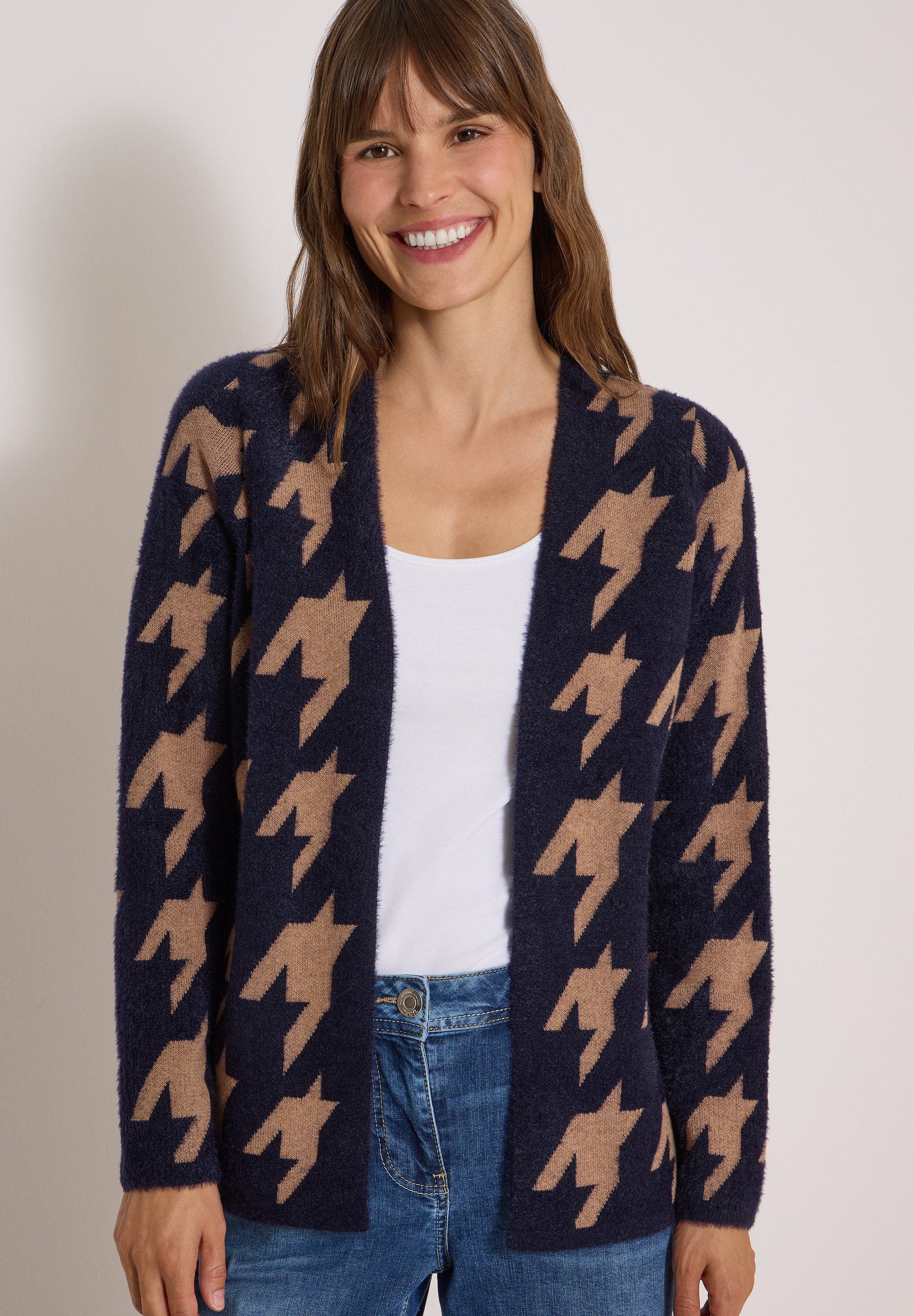 CECIL Jacquardstrickjacke aus softem Materialmix