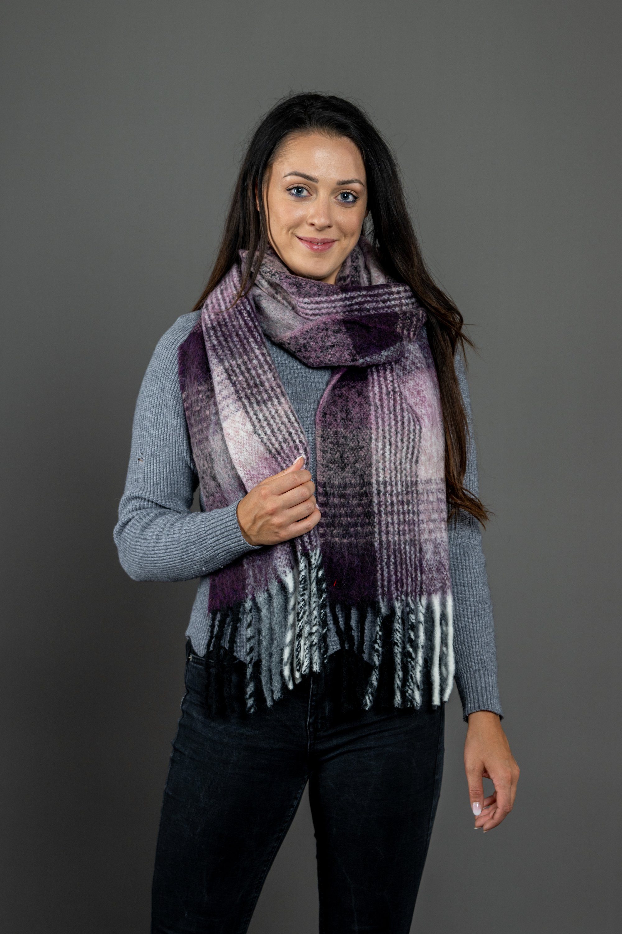 COLLEZIONE ALESSANDRO Modeschal Beth, (1-St), kariert mit Fransen