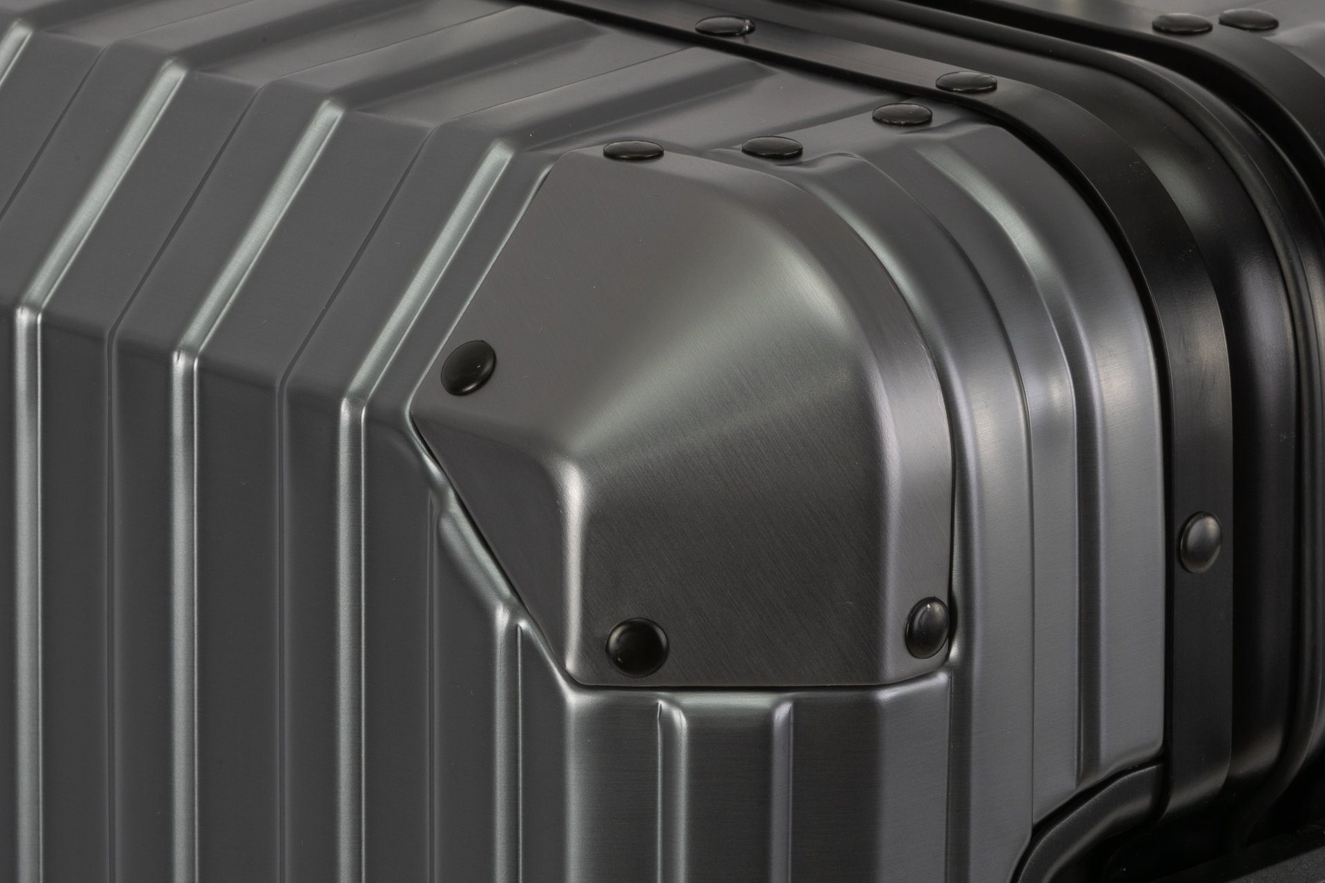 Damen Koffer Travelhouse Handgepäckkoffer Tokyo, 4 Rollen, Aluminium Hartschale TSA Zahlenschloss Aluminium-Rahmen Schnappversch