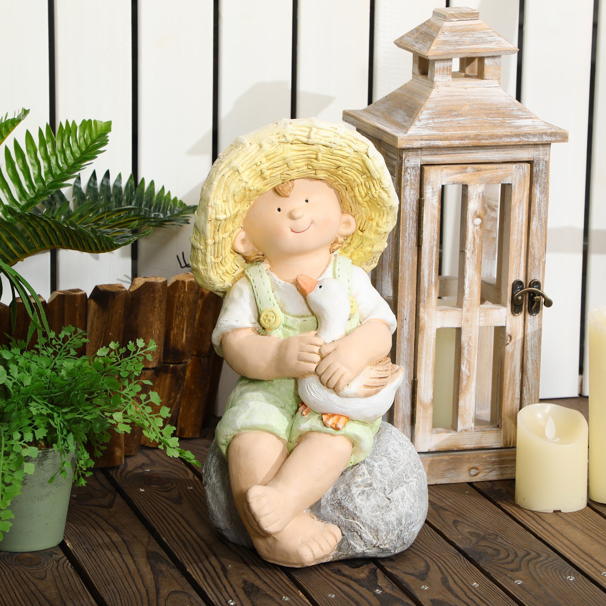 Outsunny Gartenfigur "Kleiner Junge mit St., wetterbeständig Gartenstatue), Strohhut", Gartendekoration, 1 (Set