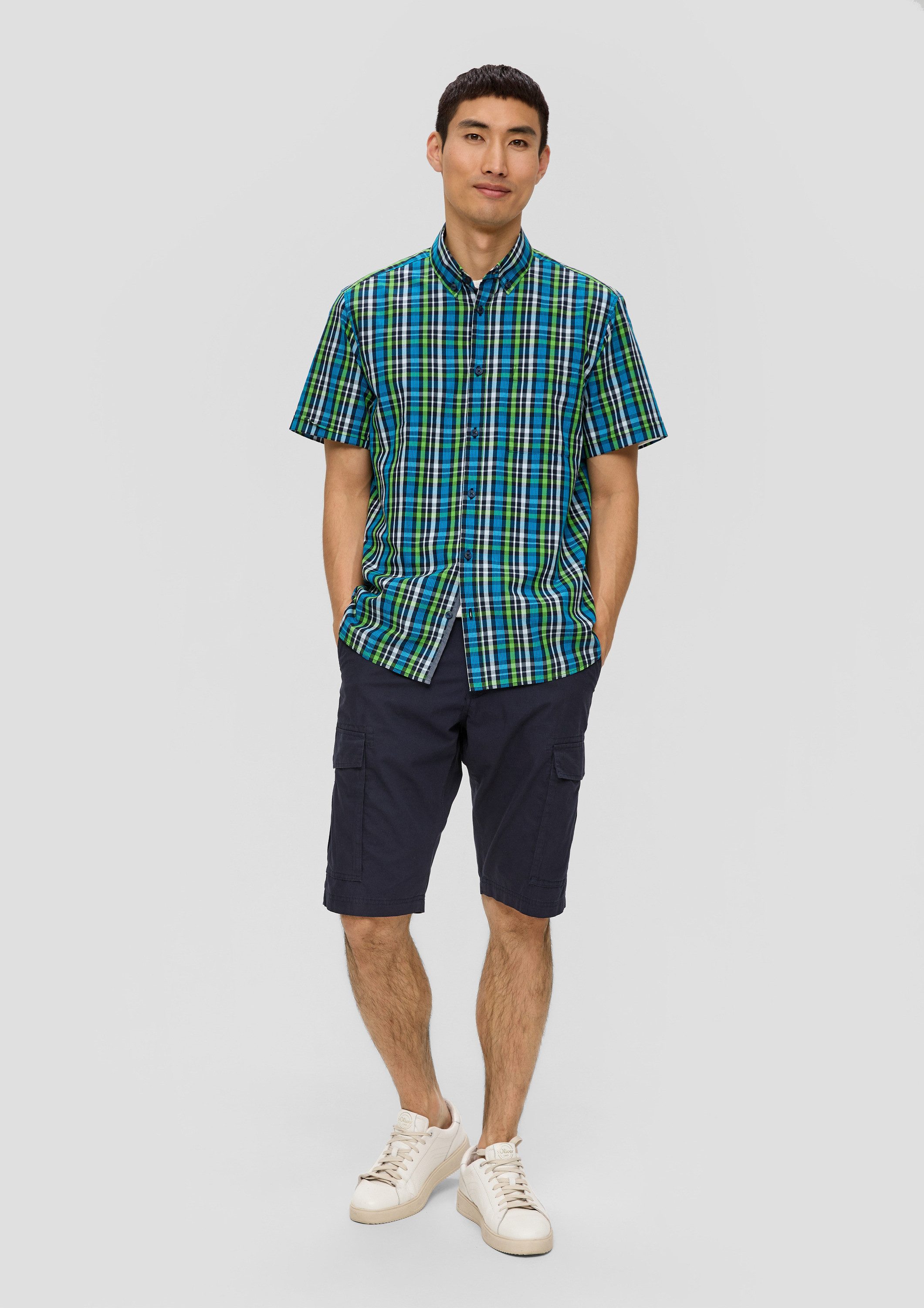 s.Oliver Kurzarmhemd Hemd Kurzarmhemd mit Brusttasche und Logo-Detail