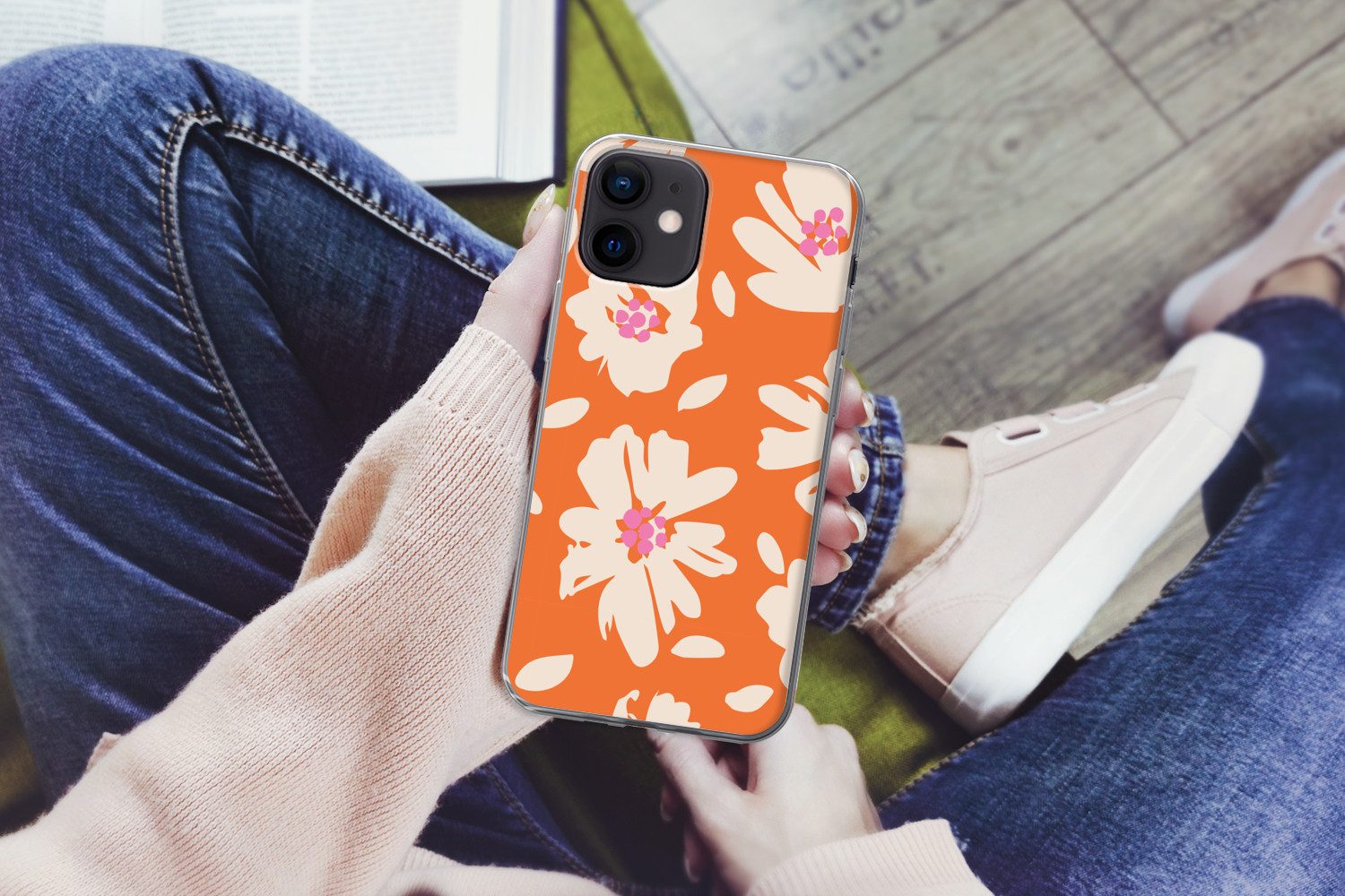 MuchoWow Handyhülle für Apple iPhone 12 mini Blumen - Orange - Beige - Rosa - Abstrakt, Smartphone-Bumper, Print, Handy Schutzhülle Dünn