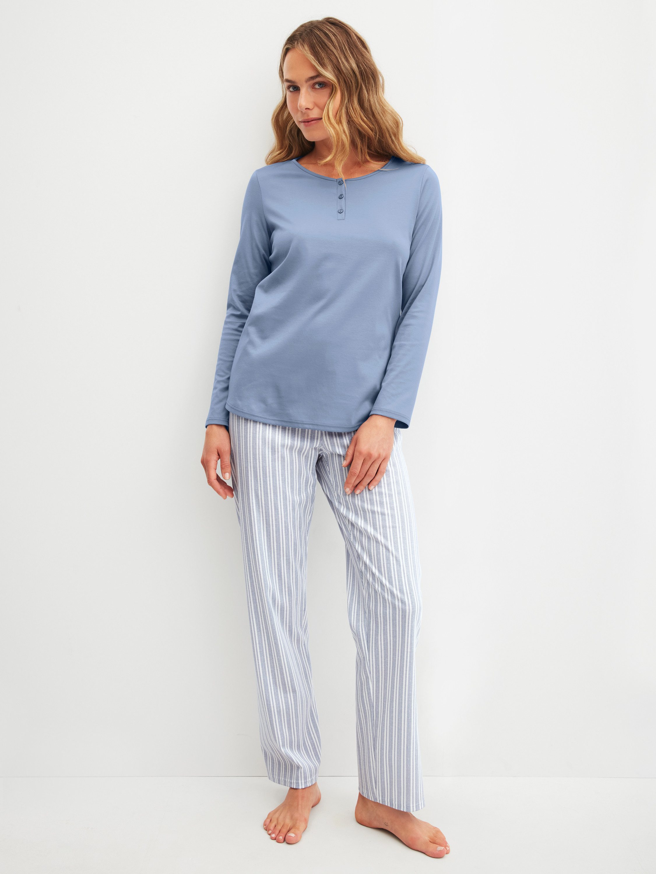 CALIDA Pyjama Striped Dreams Damen (2 tlg) 100% Baumwolle, wärmend, hautfreundlich, atmungsaktiv, pflegeleicht