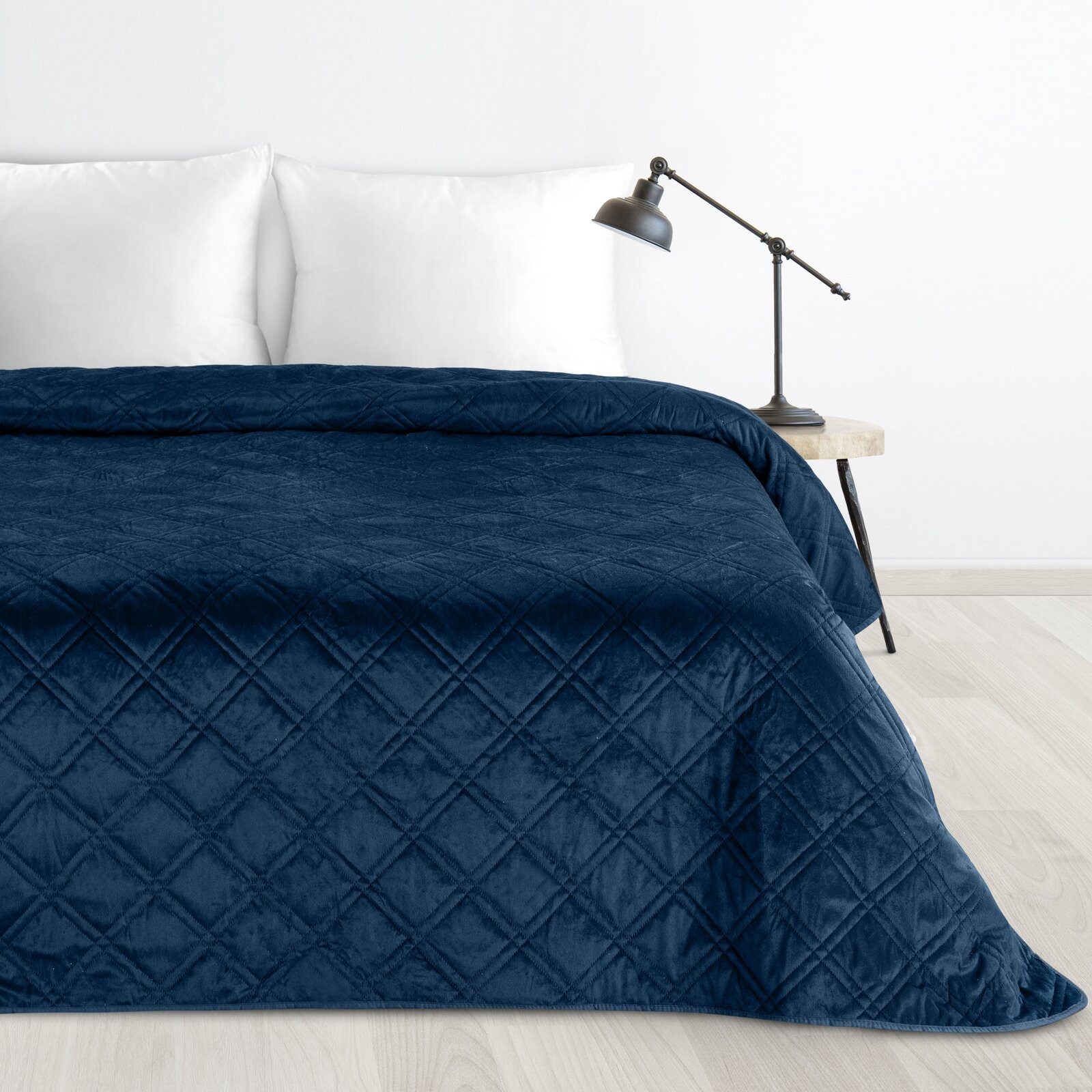 Design91 Tagesdecke Steppdecke LUIZ8 aus Samt Weicher Bett- und Sofaüberwur günstig online kaufen