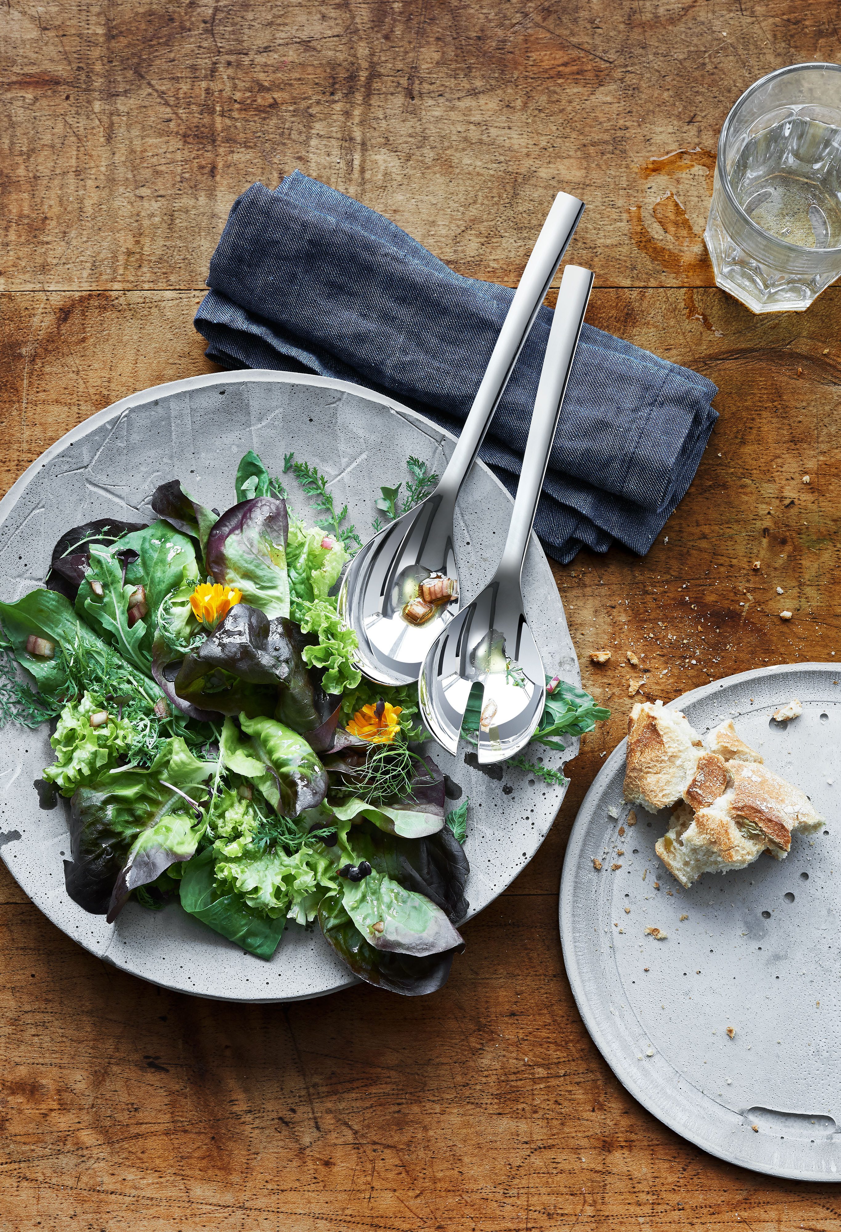 WMF Salatbesteck Nuova (Set, 2-tlg), 2-tlg., 25 cm, Cromargan Edelstahl rostfrei 18/10, Geschenkverpackung