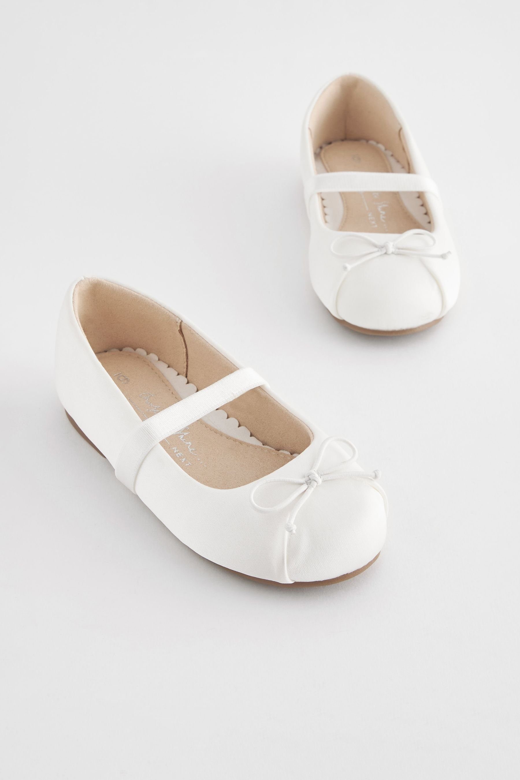 Next Ballerinas Satin (1-tlg) Resistant Stain White Ballerina