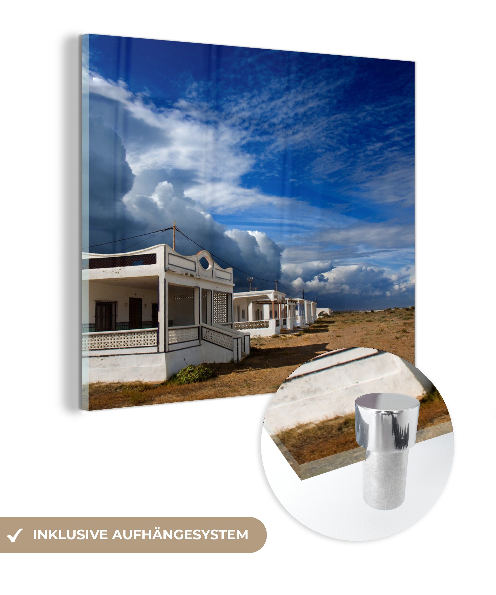 MuchoWow Acrylglasbild Weiße Strandhäuser nebeneinander, (1 St), Glasbilder - Bilder auf Glas Wandbild - Foto auf Glas - Wanddekoration